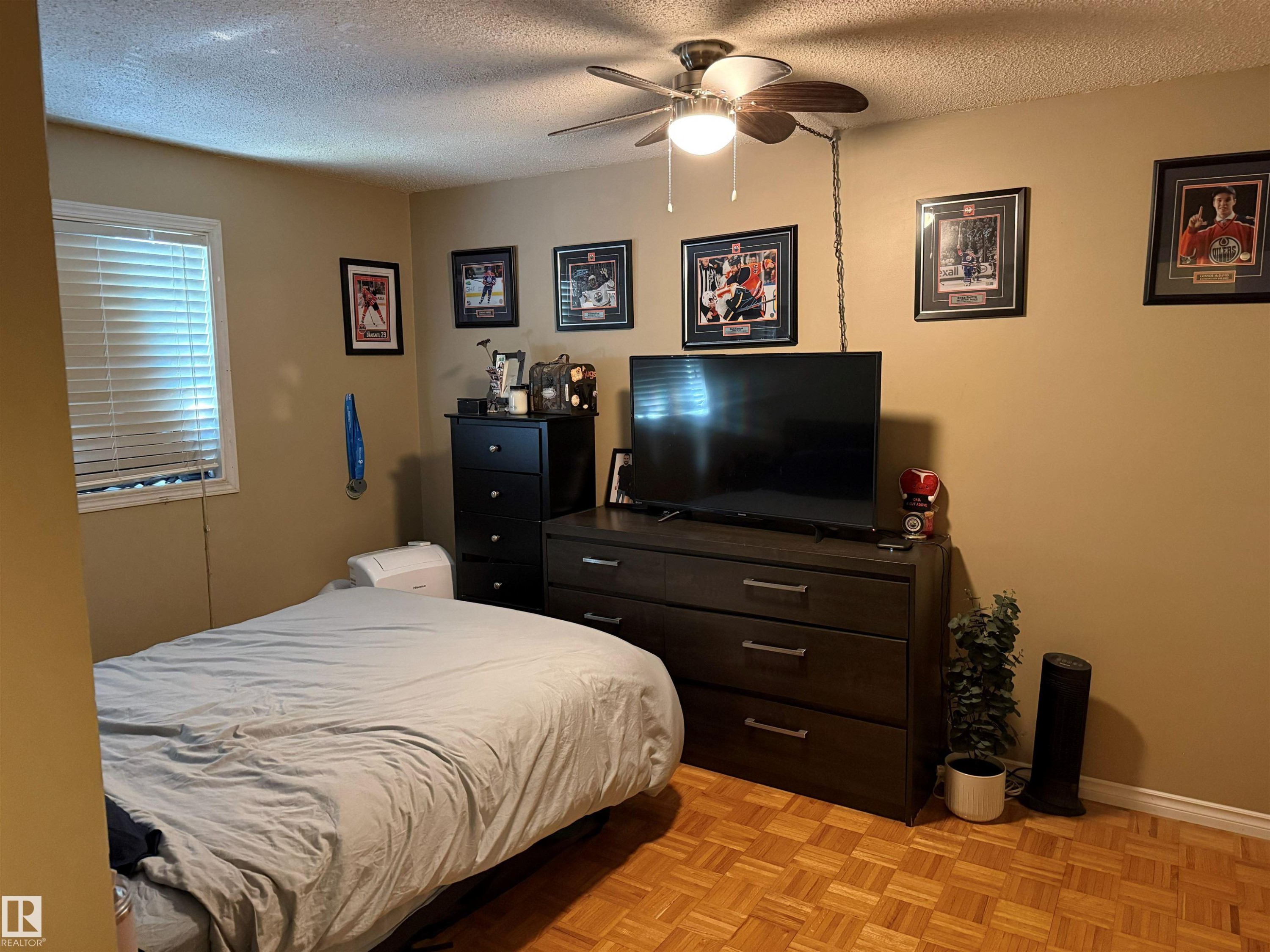 18207 74 Avenue Nw, Edmonton, AB