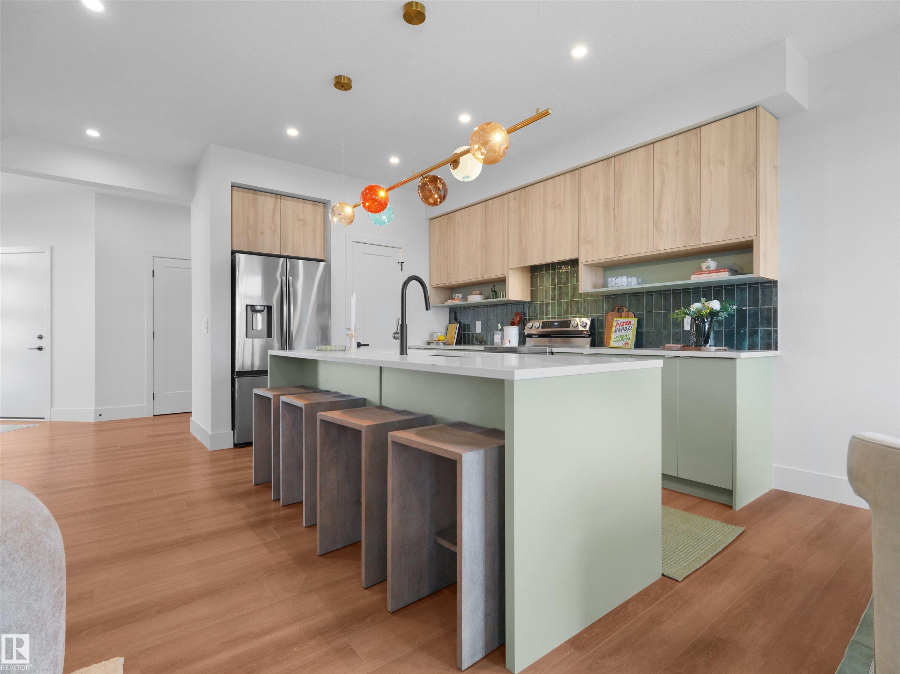 2617 62 Street Sw, Edmonton, AB