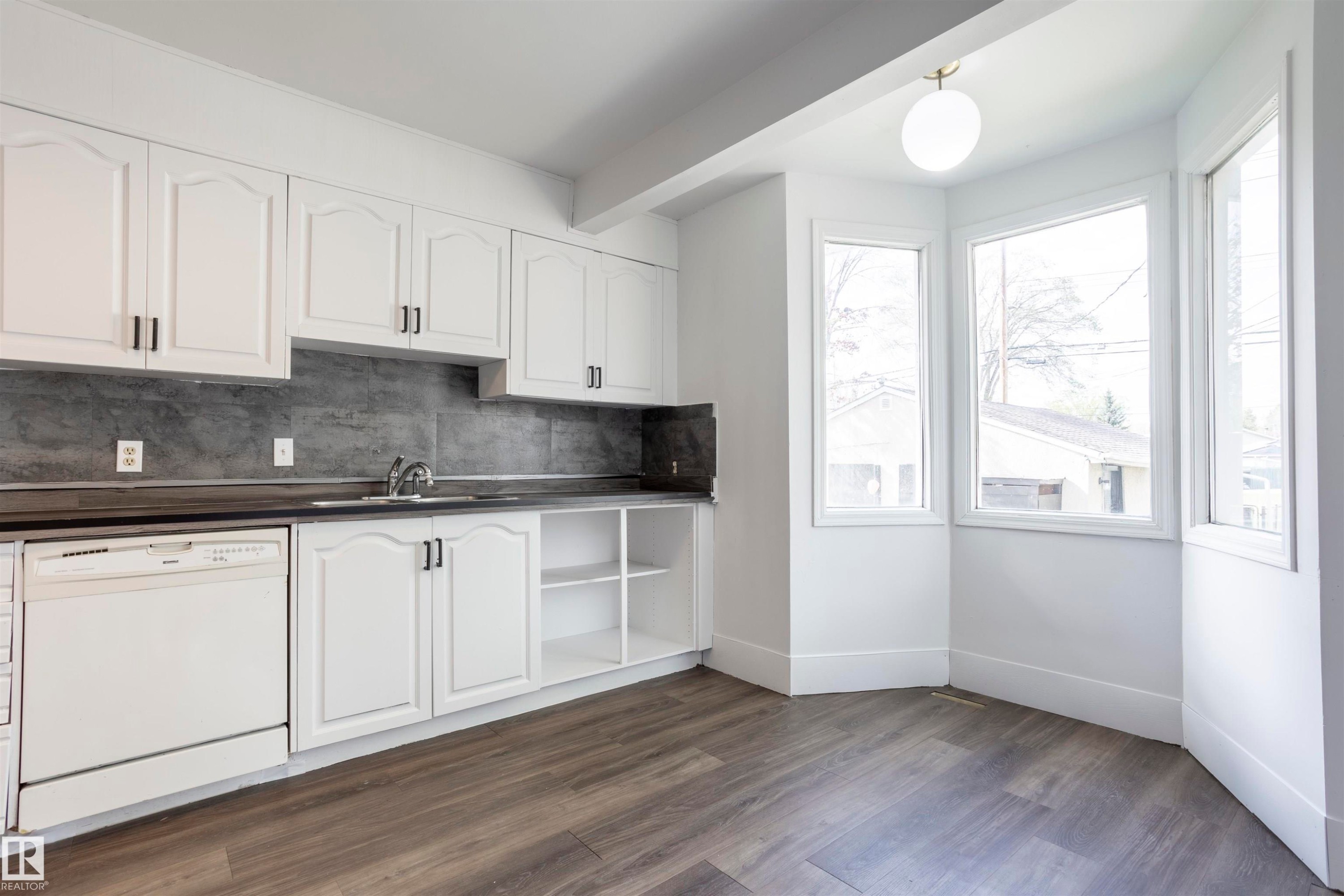 13716 115 Avenue Nw, Edmonton, AB