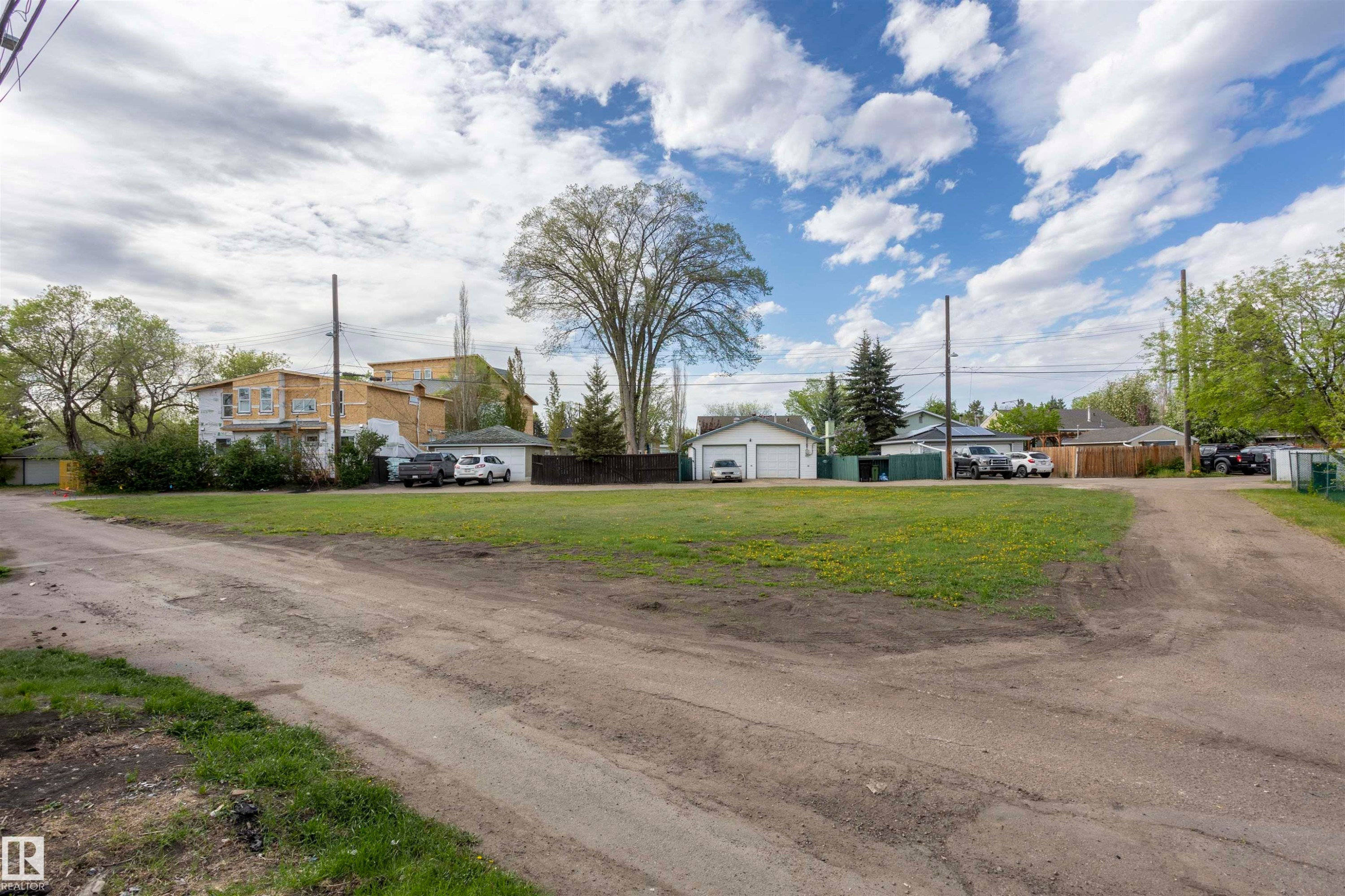 13716 115 Avenue Nw, Edmonton, AB