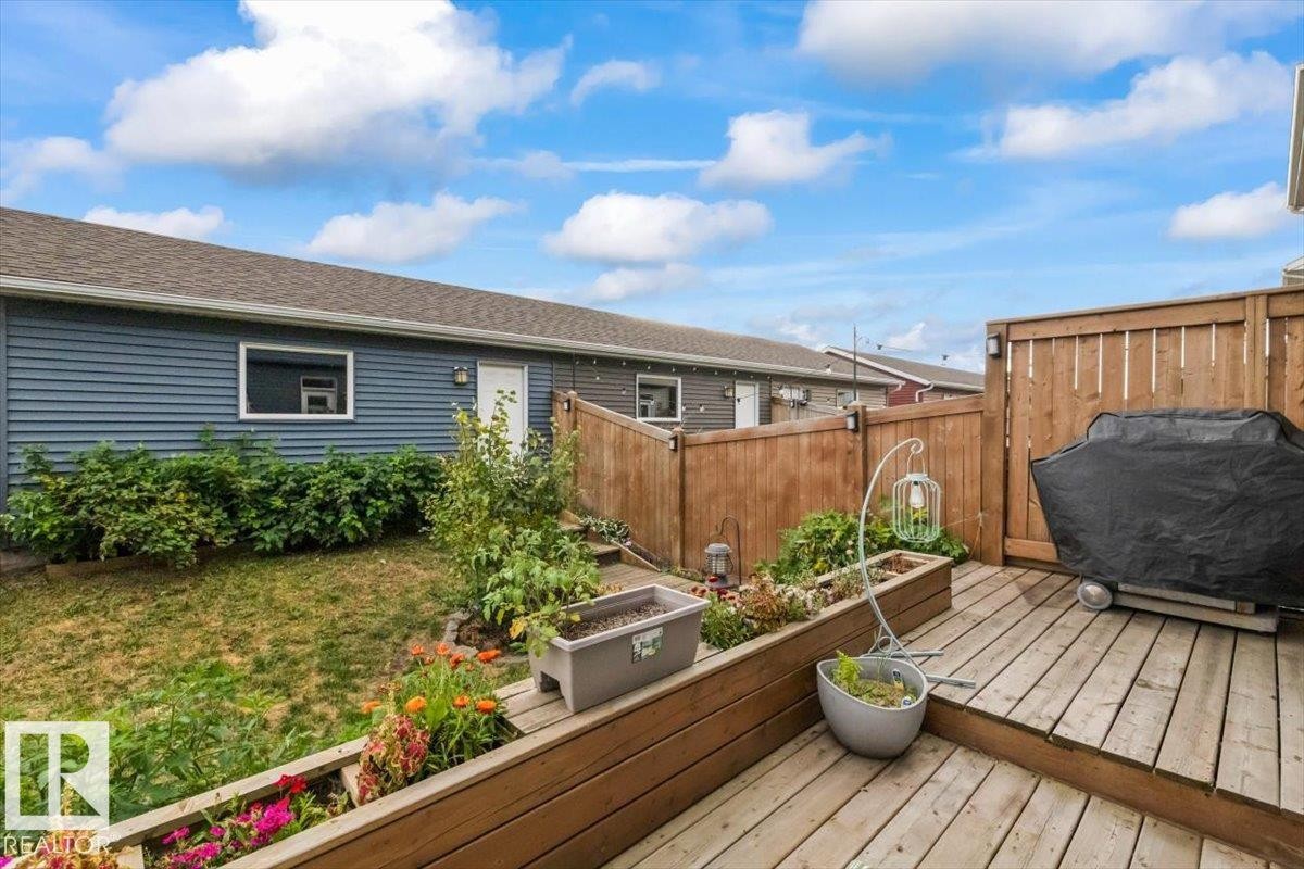 2675 Maple Way Nw, Edmonton, AB