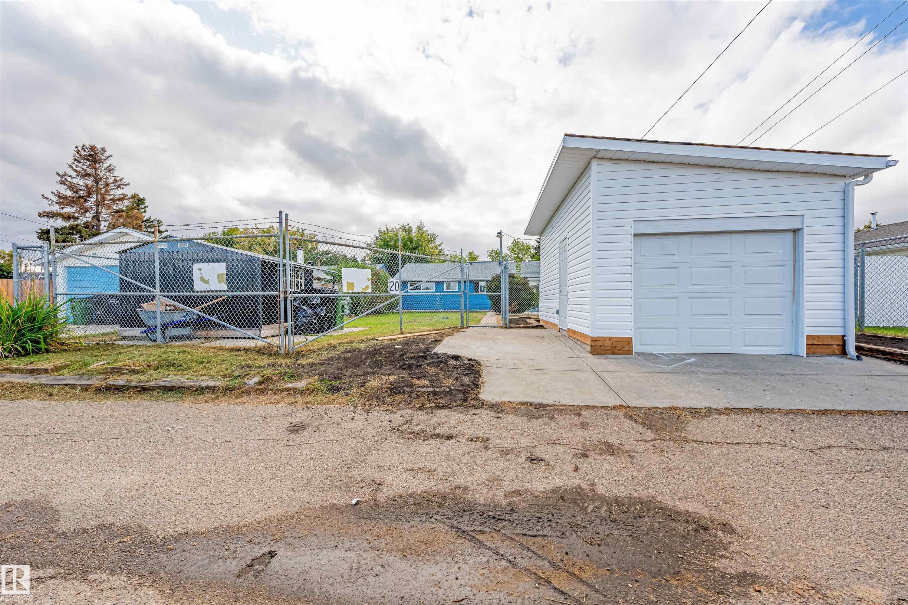 13423 112 Street Nw, Edmonton, AB