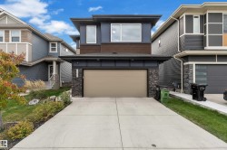 4107 5 Avenue SW Edmonton, AB T6X 2L7