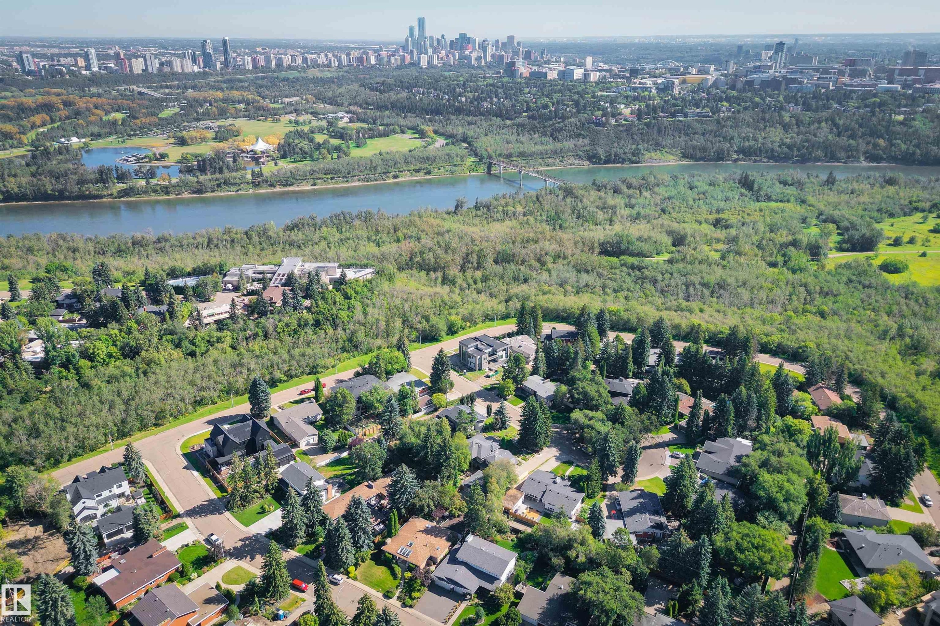 8712 136 Street Nw, Edmonton, AB