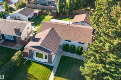 720 KNOTTWOOD Road NW Edmonton, AB T6K 1W5