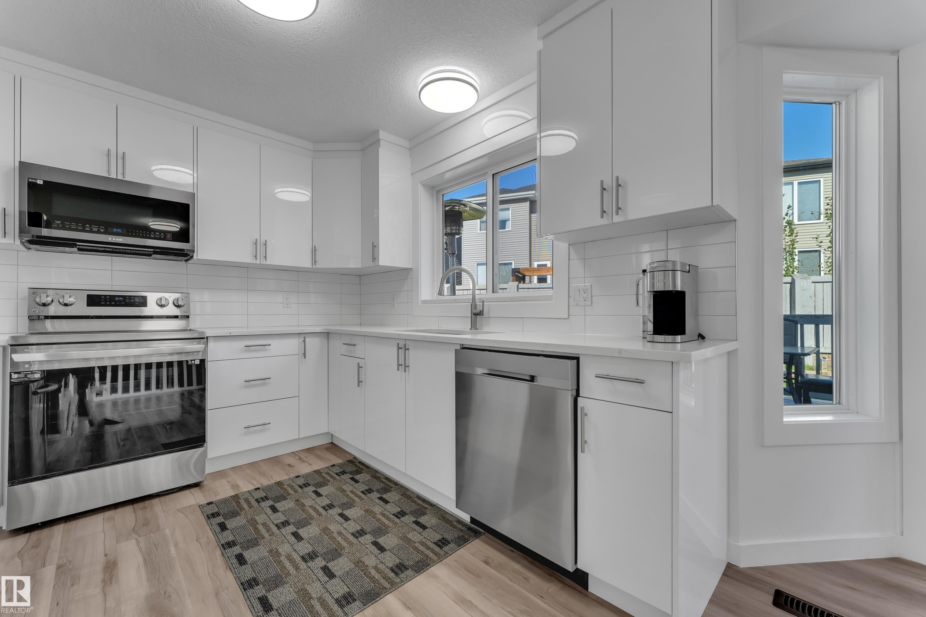 10018 173 Avenue Nw, Edmonton, AB