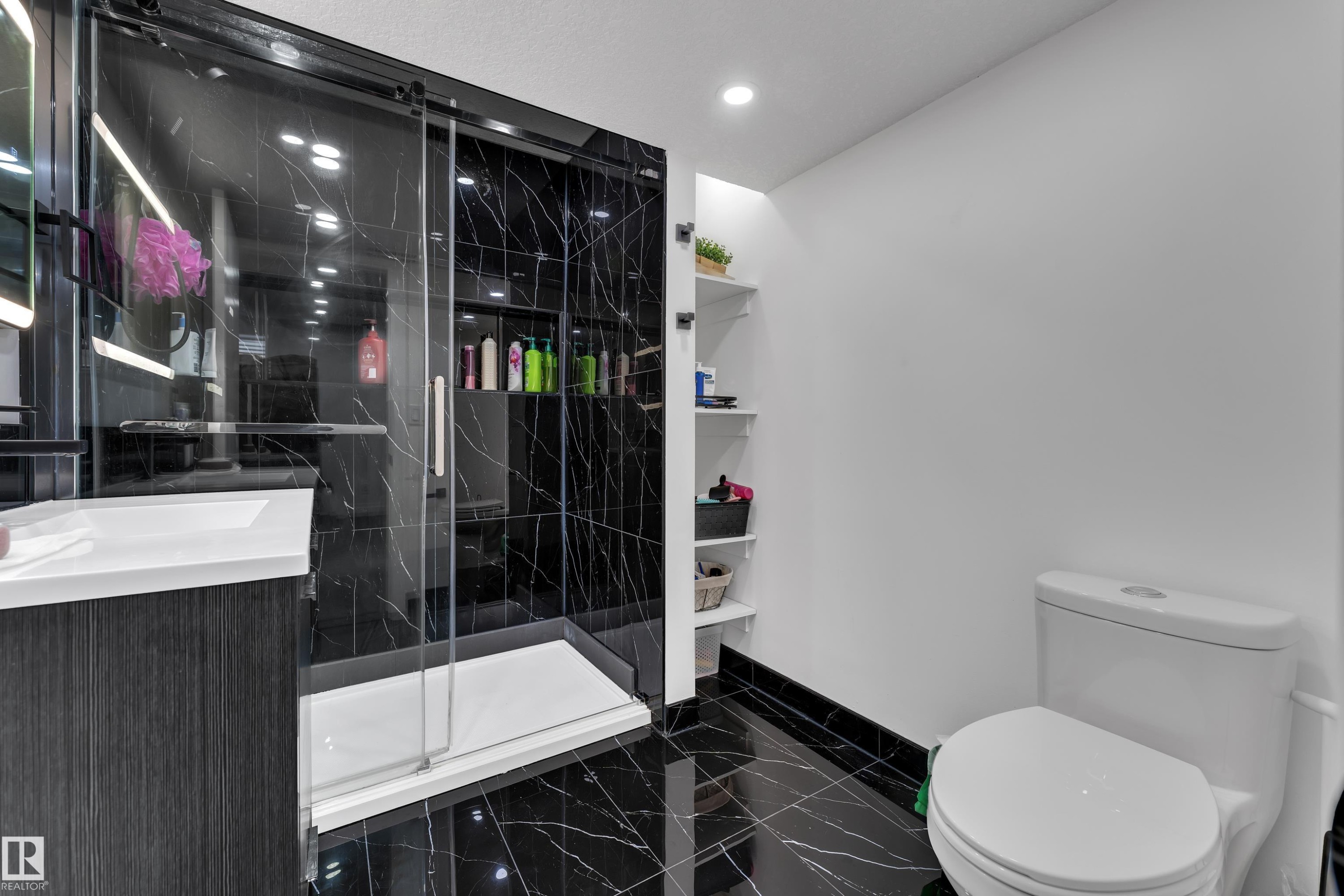 10018 173 Avenue Nw, Edmonton, AB