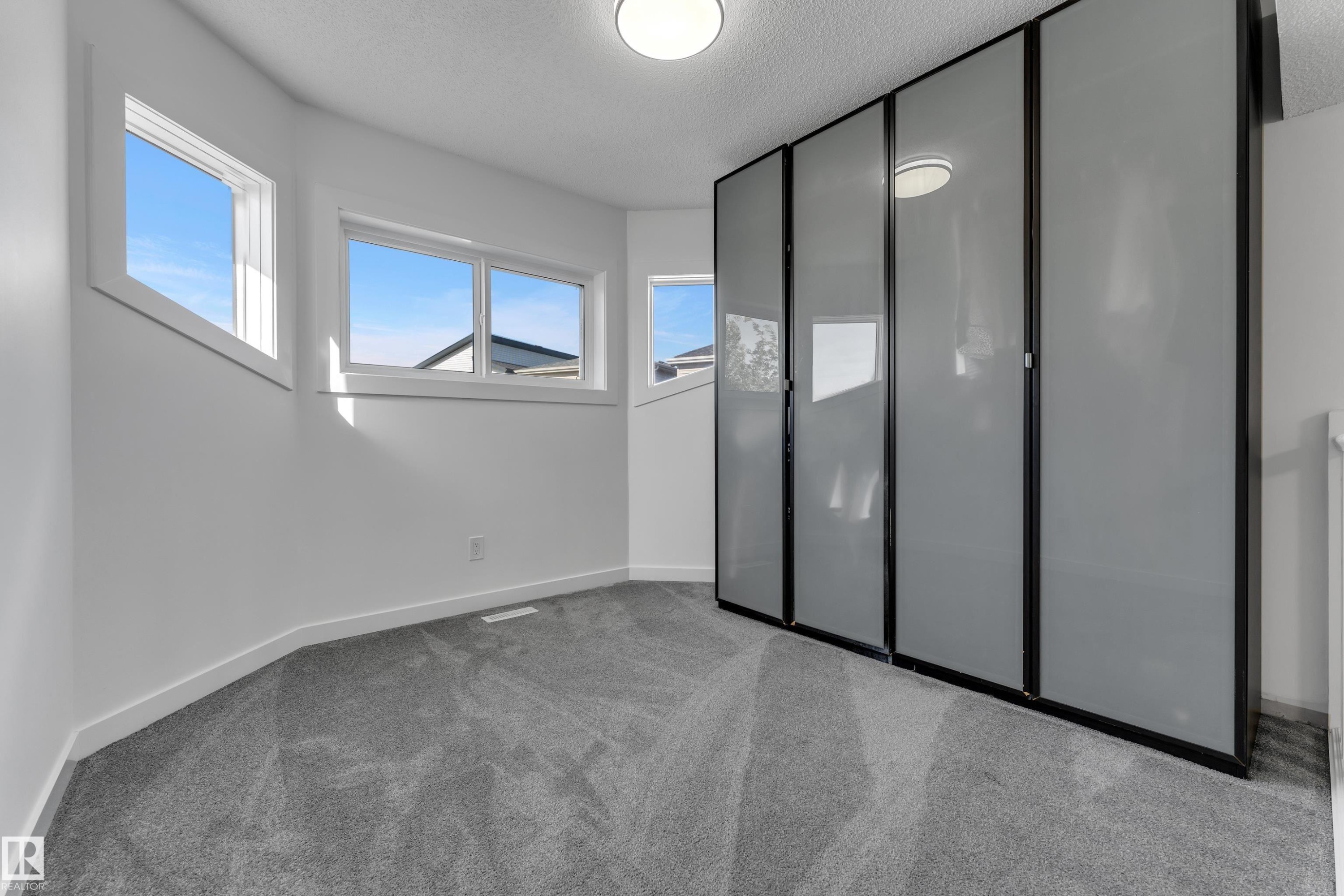 10018 173 Avenue Nw, Edmonton, AB
