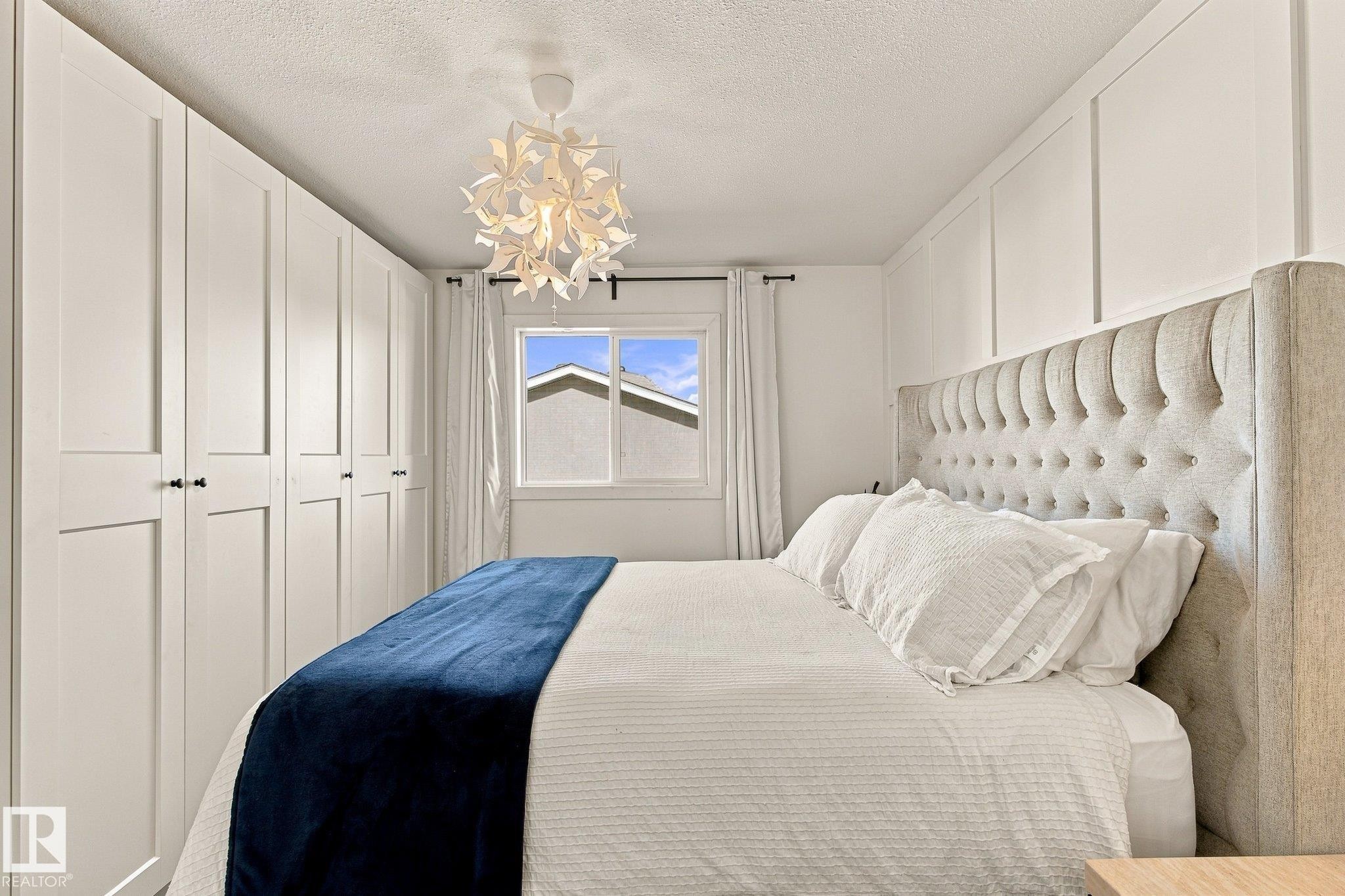 1908 36 Avenue Nw, Edmonton, AB