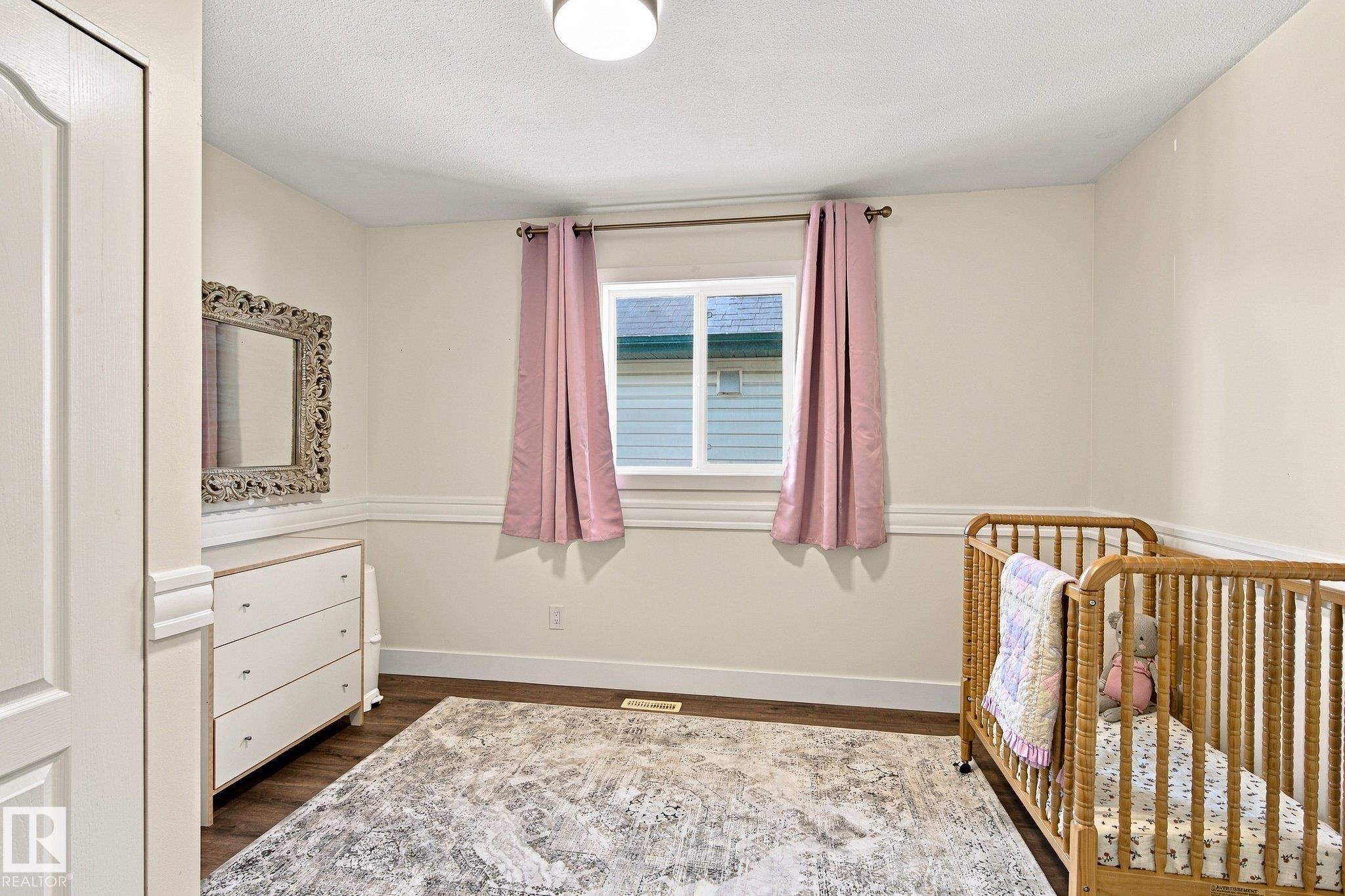 1908 36 Avenue Nw, Edmonton, AB