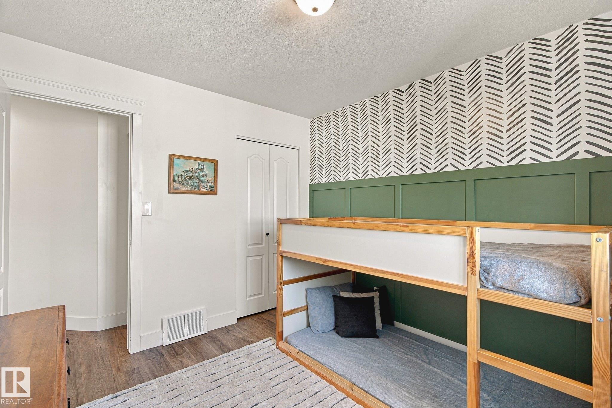 1908 36 Avenue Nw, Edmonton, AB