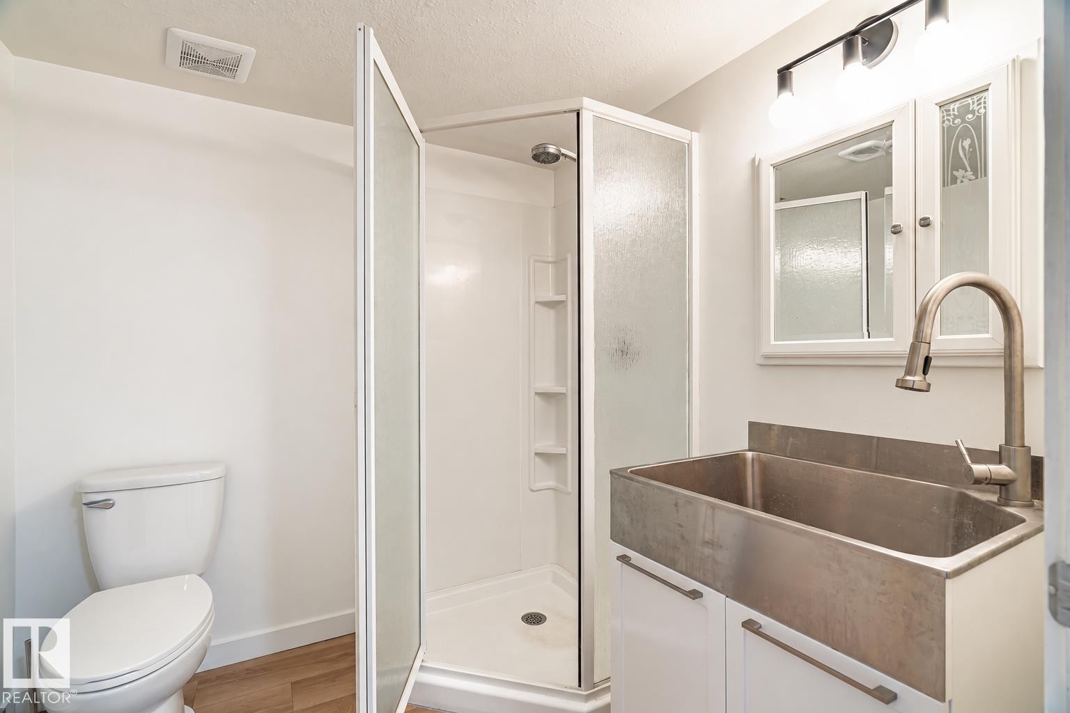 1908 36 Avenue Nw, Edmonton, AB