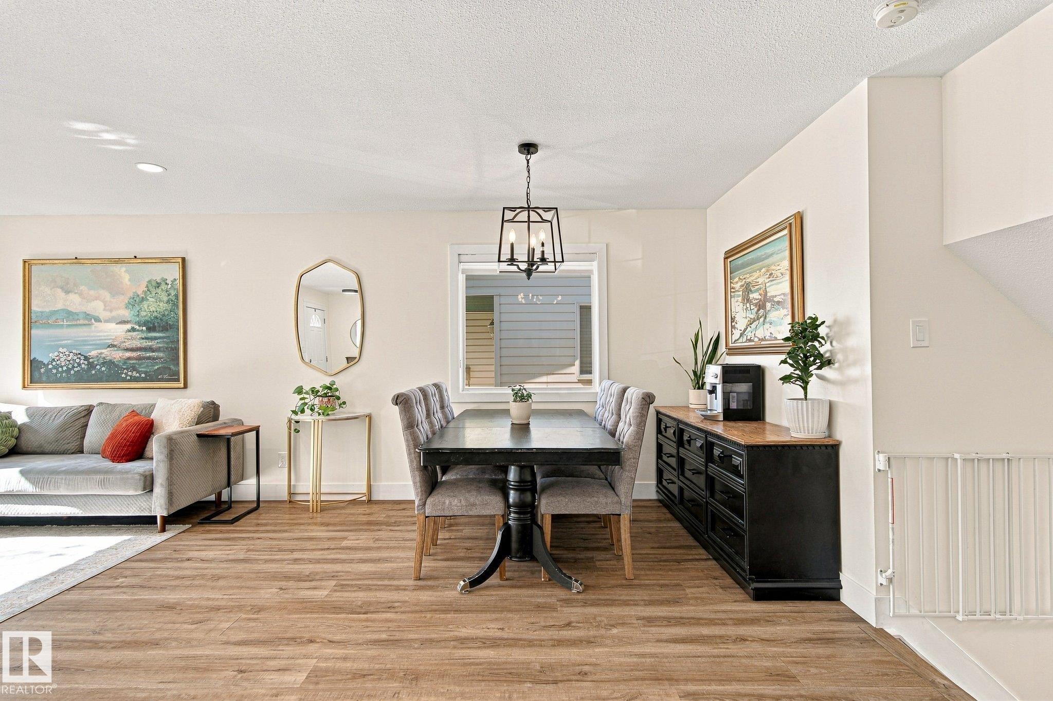 1908 36 Avenue Nw, Edmonton, AB