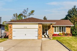 1316 85 Street NW Edmonton, AB T6K 1X8