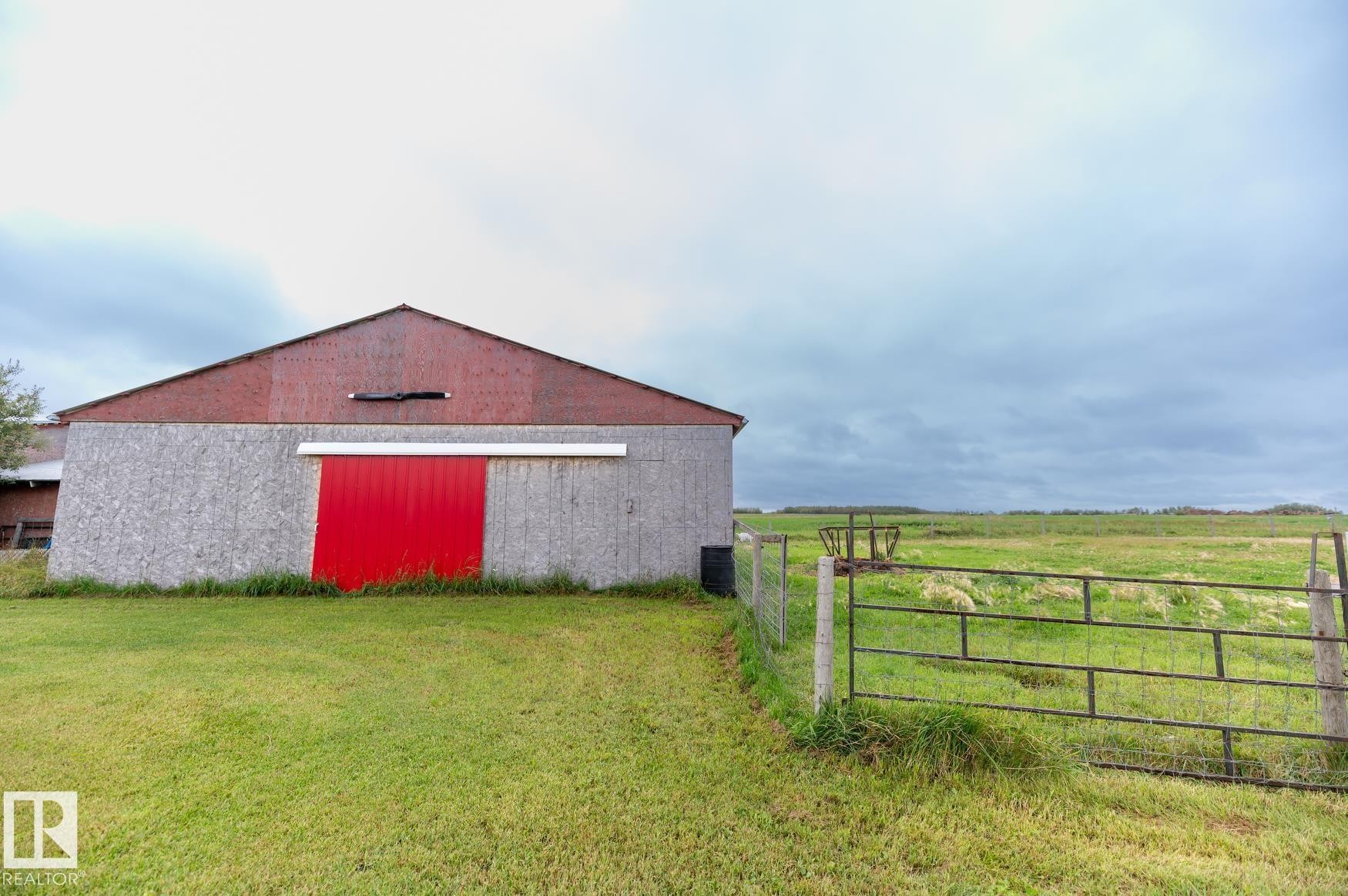 57514 Rge Rd 223, Rural Sturgeon County, AB