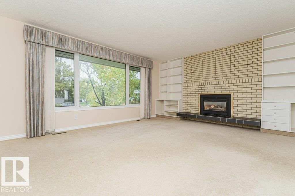 3543 106A Street Nw, Edmonton, AB