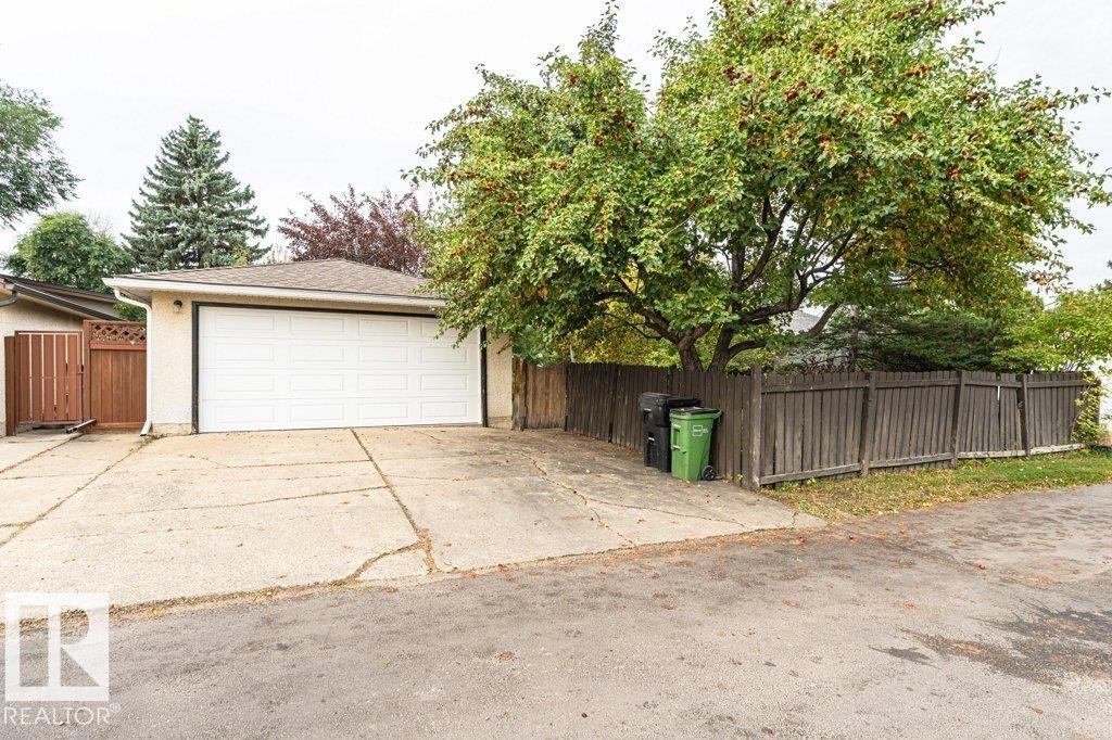 3543 106A Street Nw, Edmonton, AB