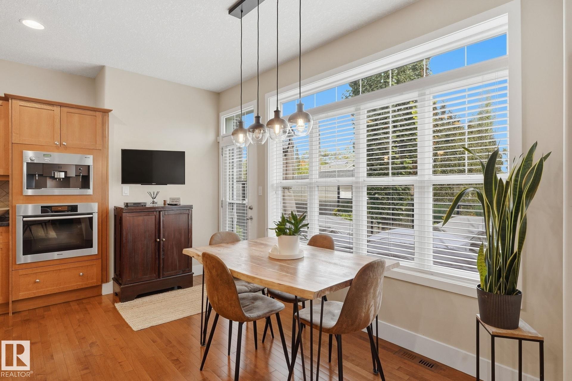 11009 131 Street Nw, Edmonton, AB