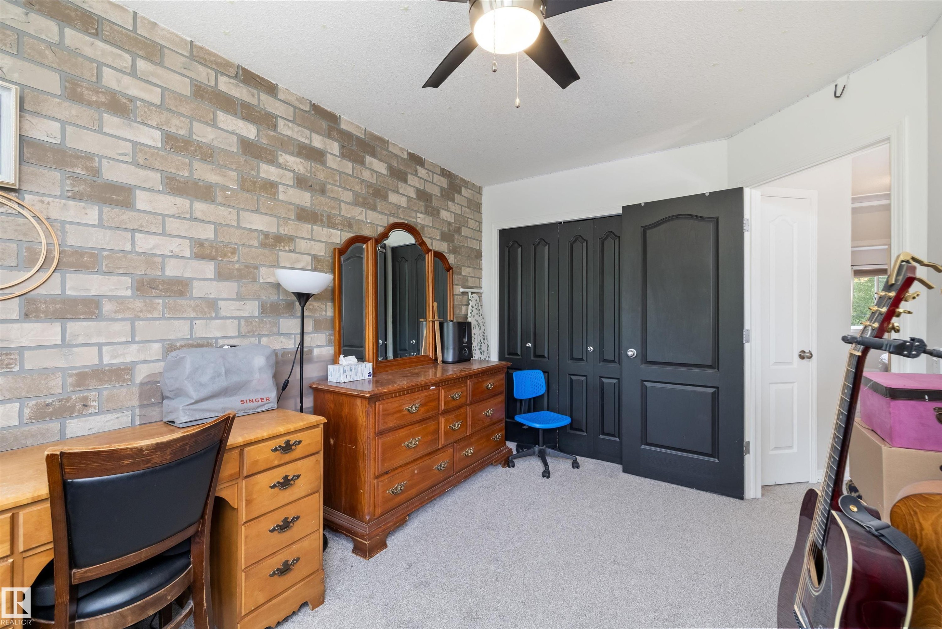 81 Michigan Street, Devon, AB