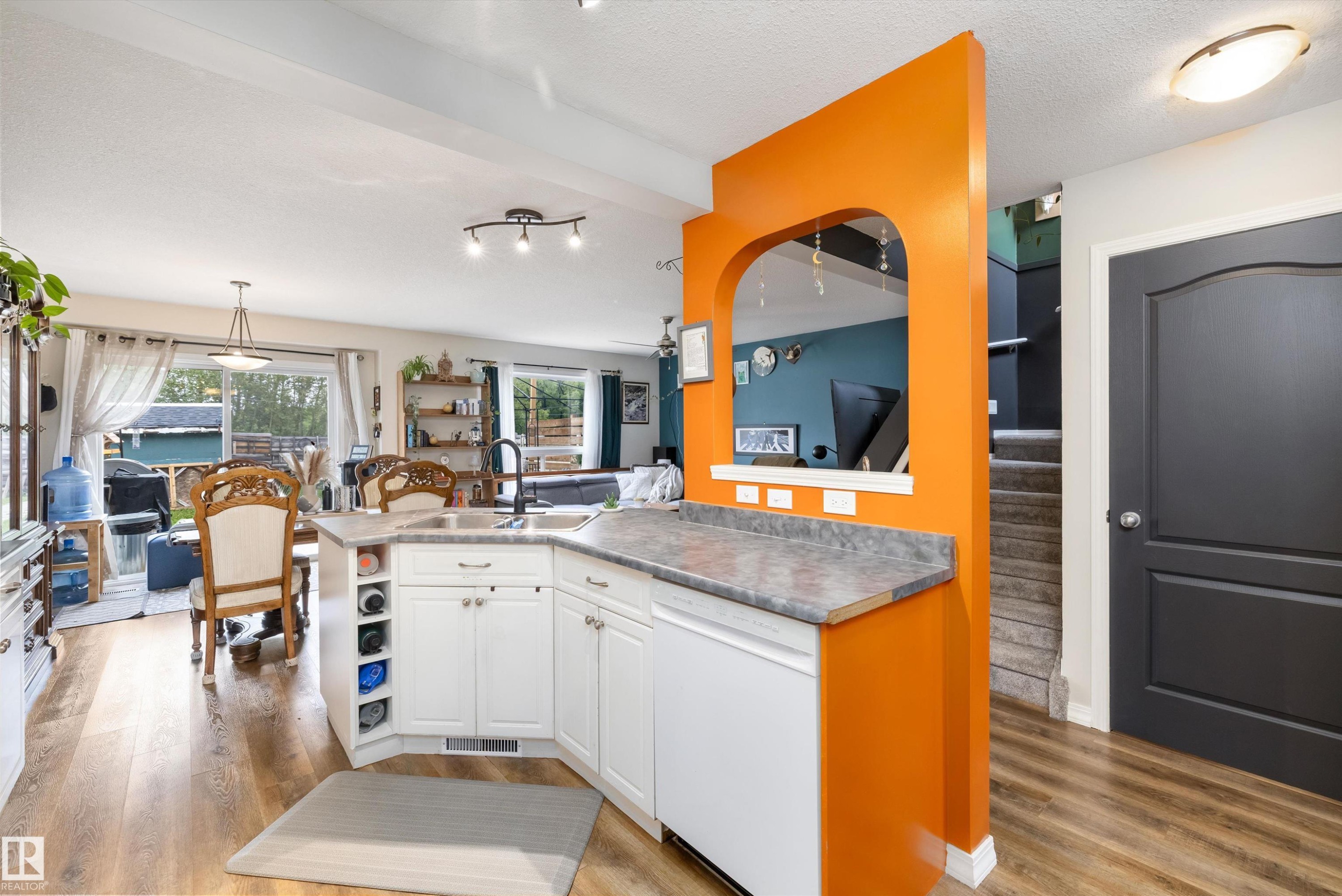 81 Michigan Street, Devon, AB