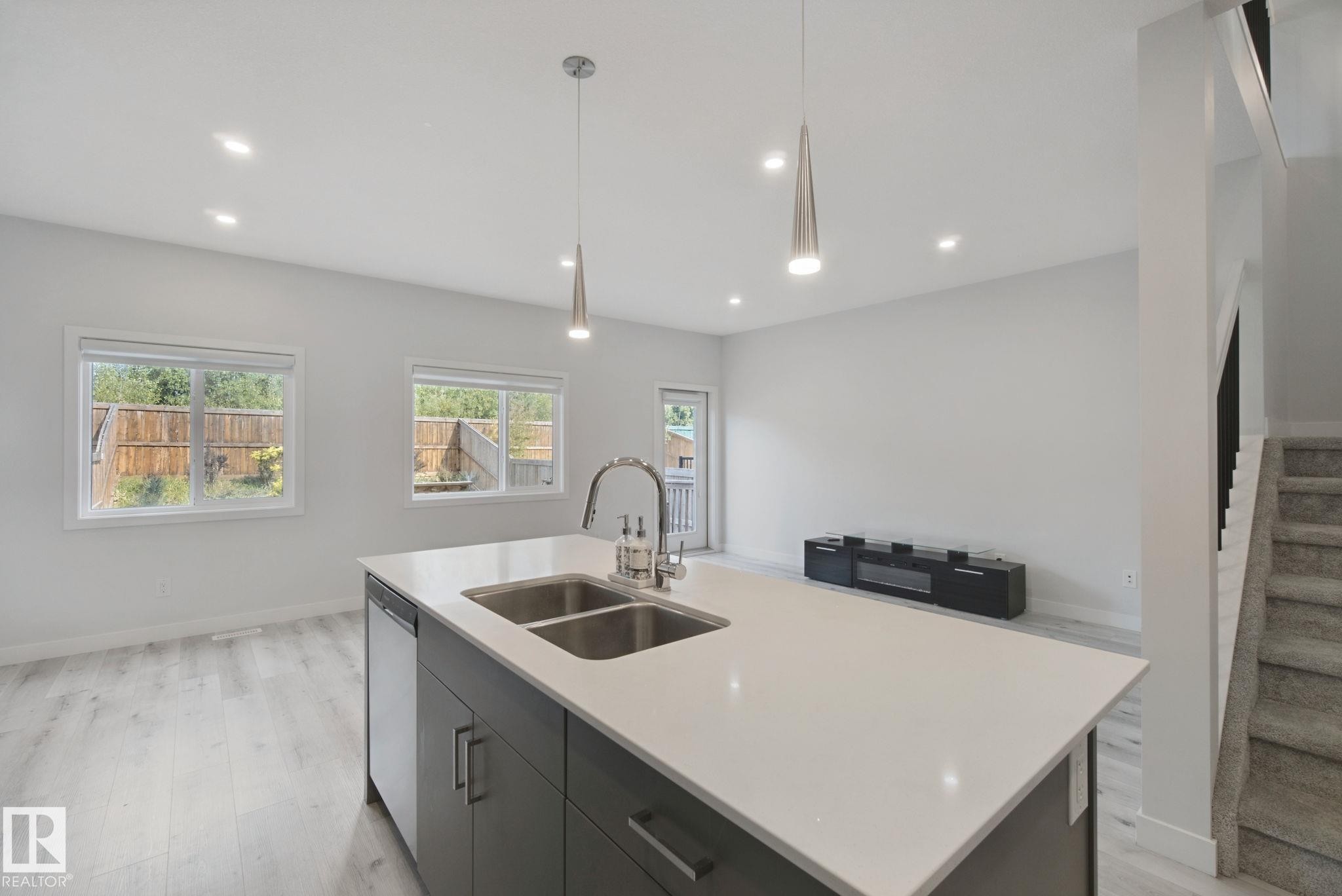 72 Royal Street, St. Albert, AB