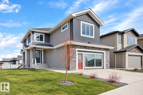 558 MEADOWVIEW Drive   Fort Saskatchewan, AB T8L 0V4