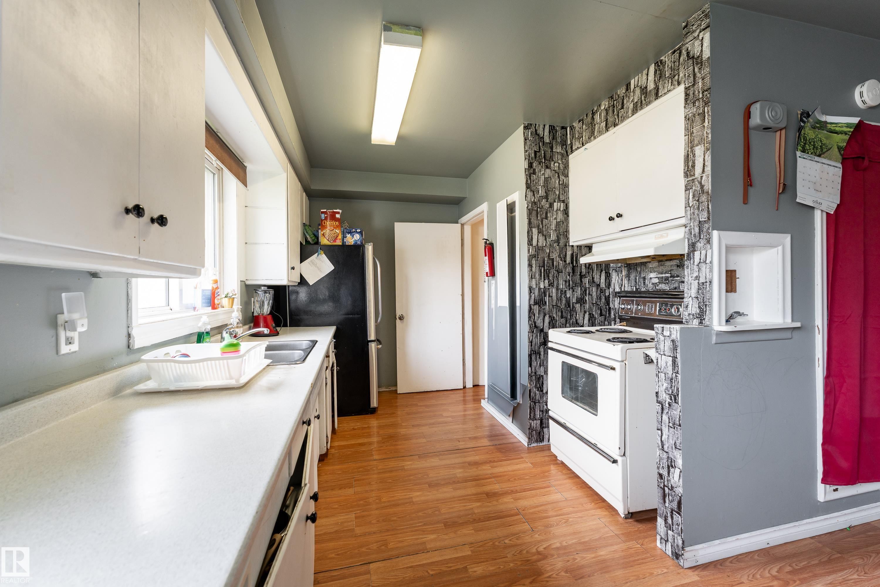 11205 95 Street Nw, Edmonton, AB