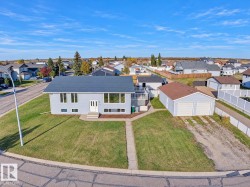 5503 44 Street Lamont, AB T0B 2R0
