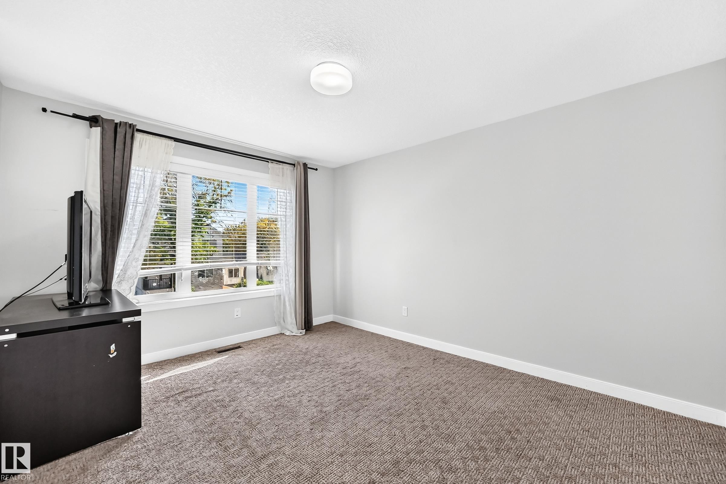 12212 124 Street Nw, Edmonton, AB