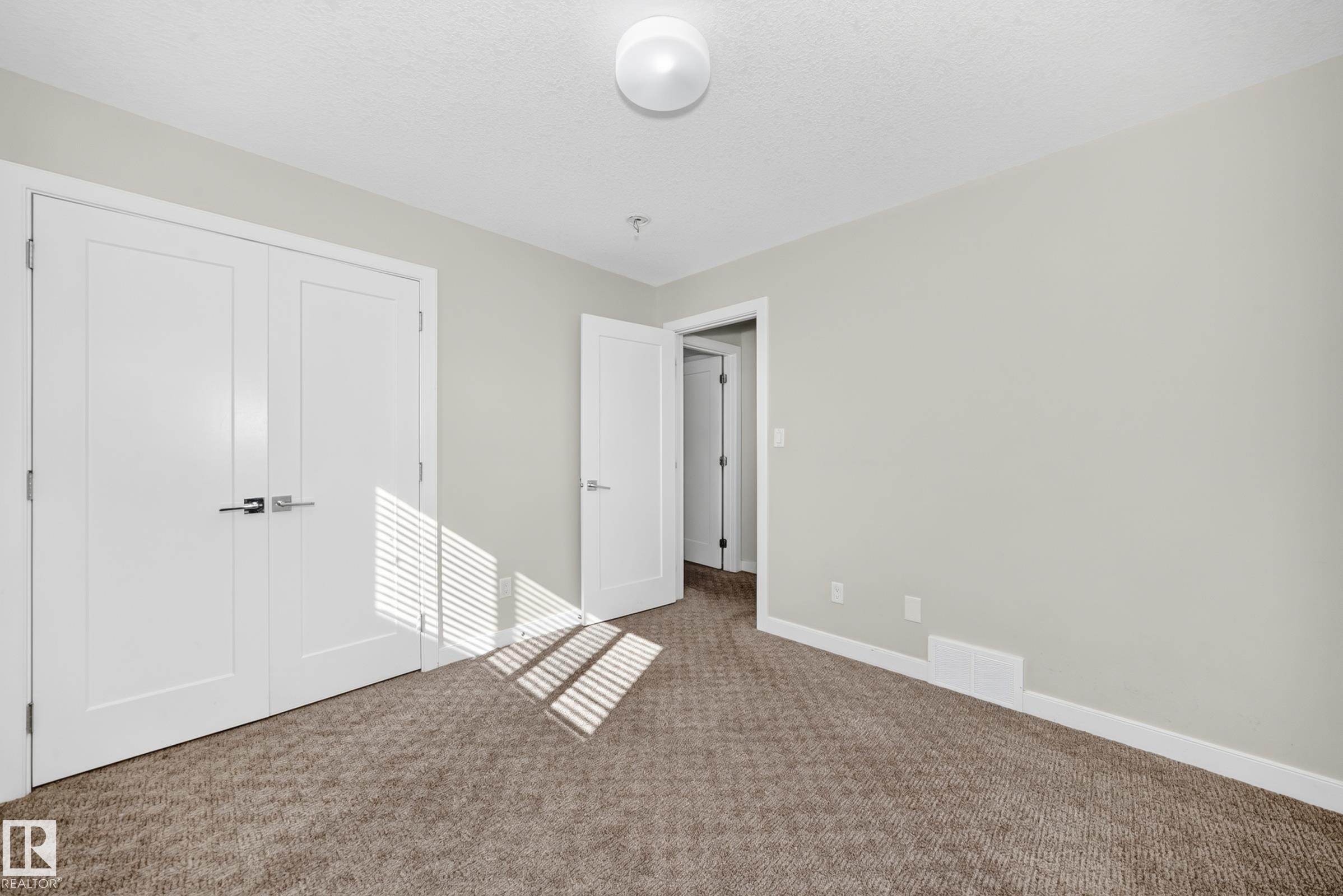 12212 124 Street Nw, Edmonton, AB
