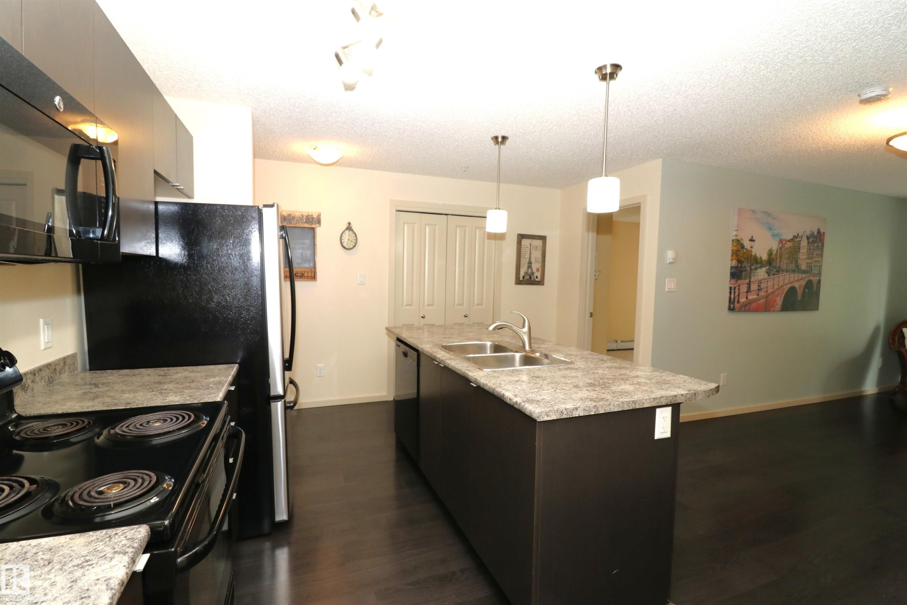 #202 340 Windermere Rd Nw, Edmonton, AB