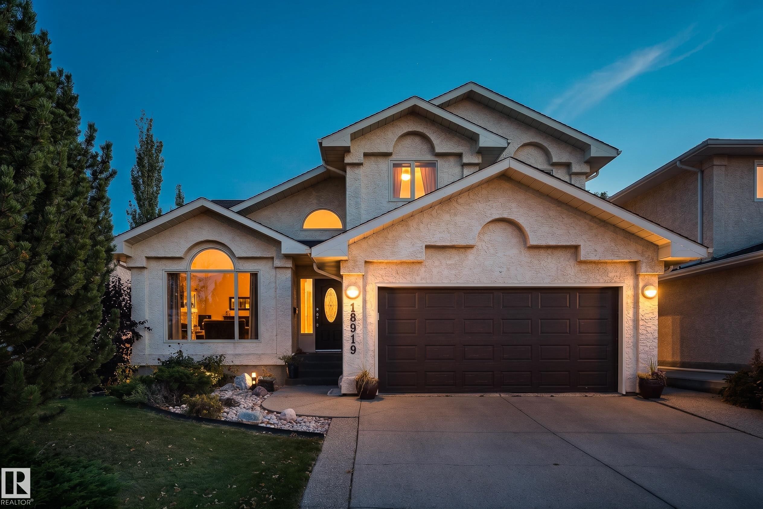 18919 91 Avenue Nw, Edmonton, AB
