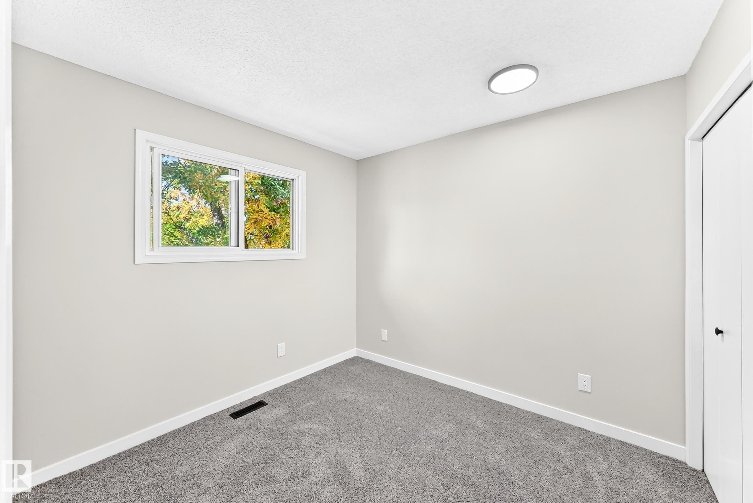 2343 139 Avenue Nw, Edmonton, AB
