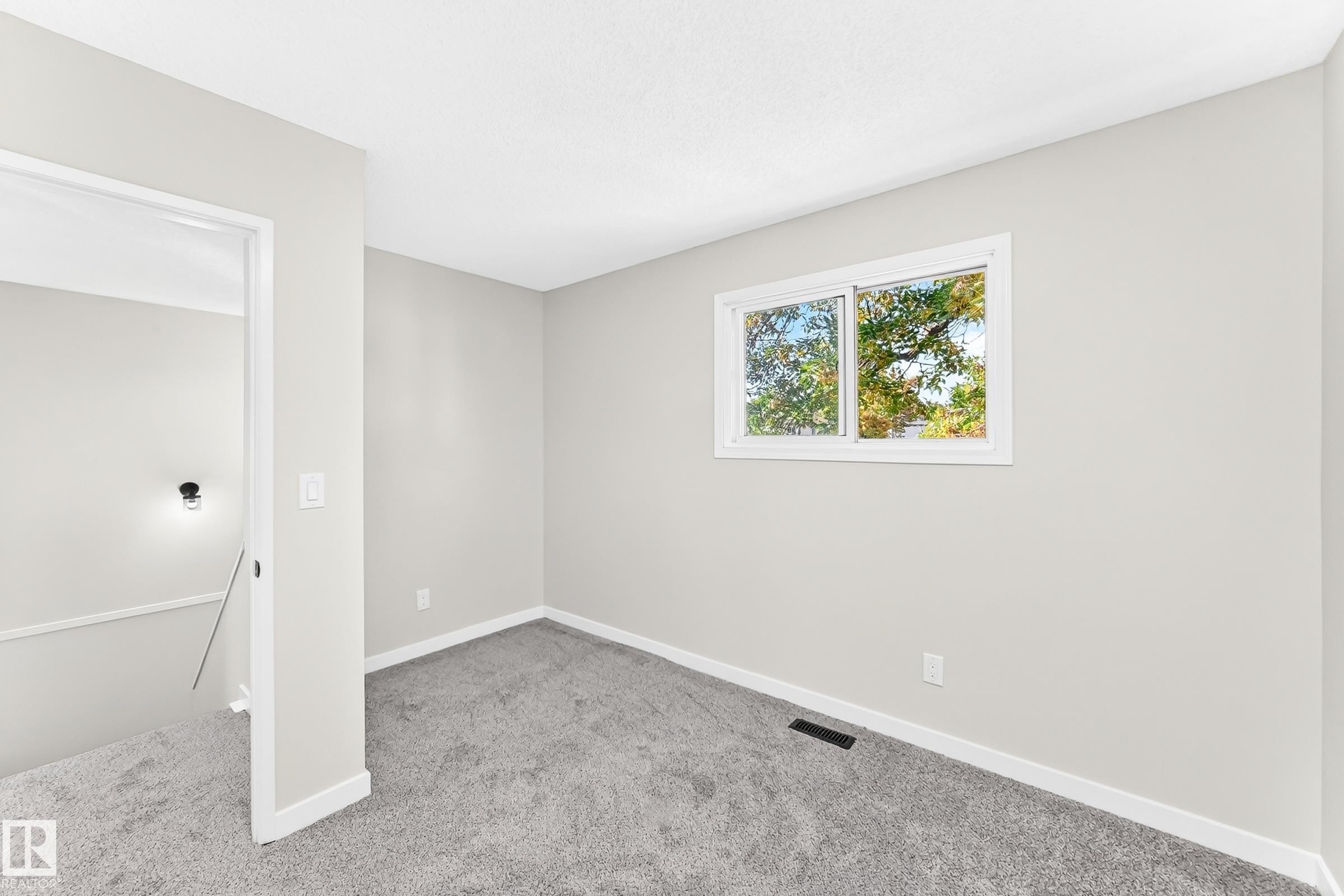 2343 139 Avenue Nw, Edmonton, AB