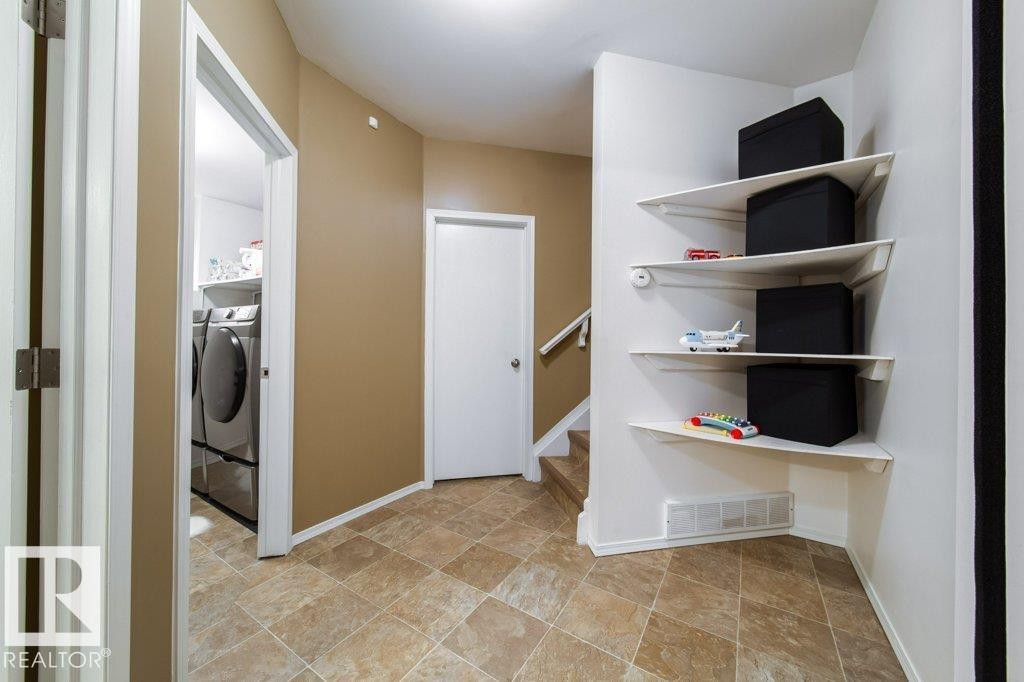 1105 Joyce Rd Nw, Edmonton, AB