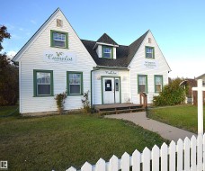 5023 51 AVE Avenue  Bonnyville Town, AB T9N 0A6