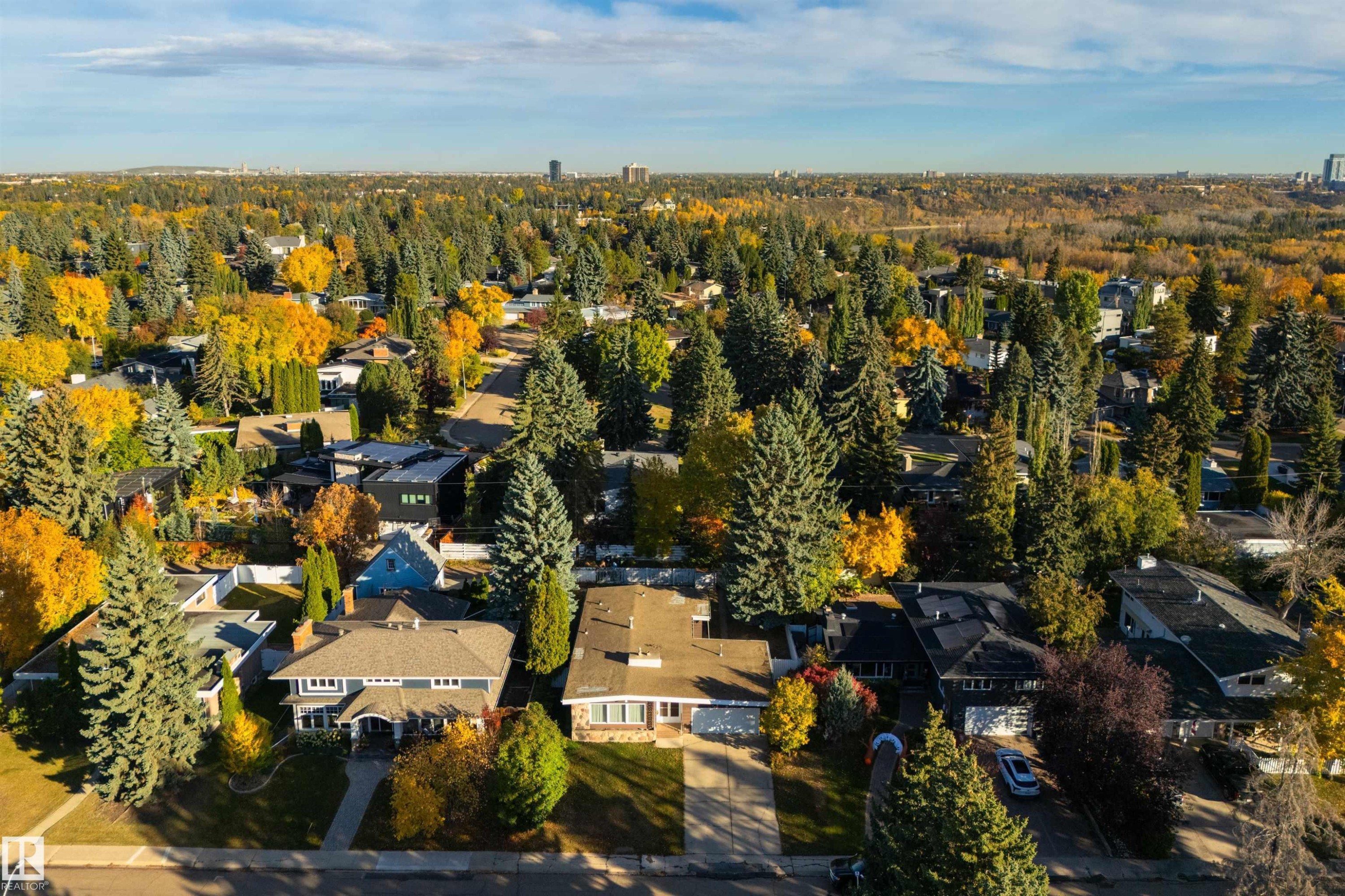 24 Valleyview Crescent Nw, Edmonton, AB
