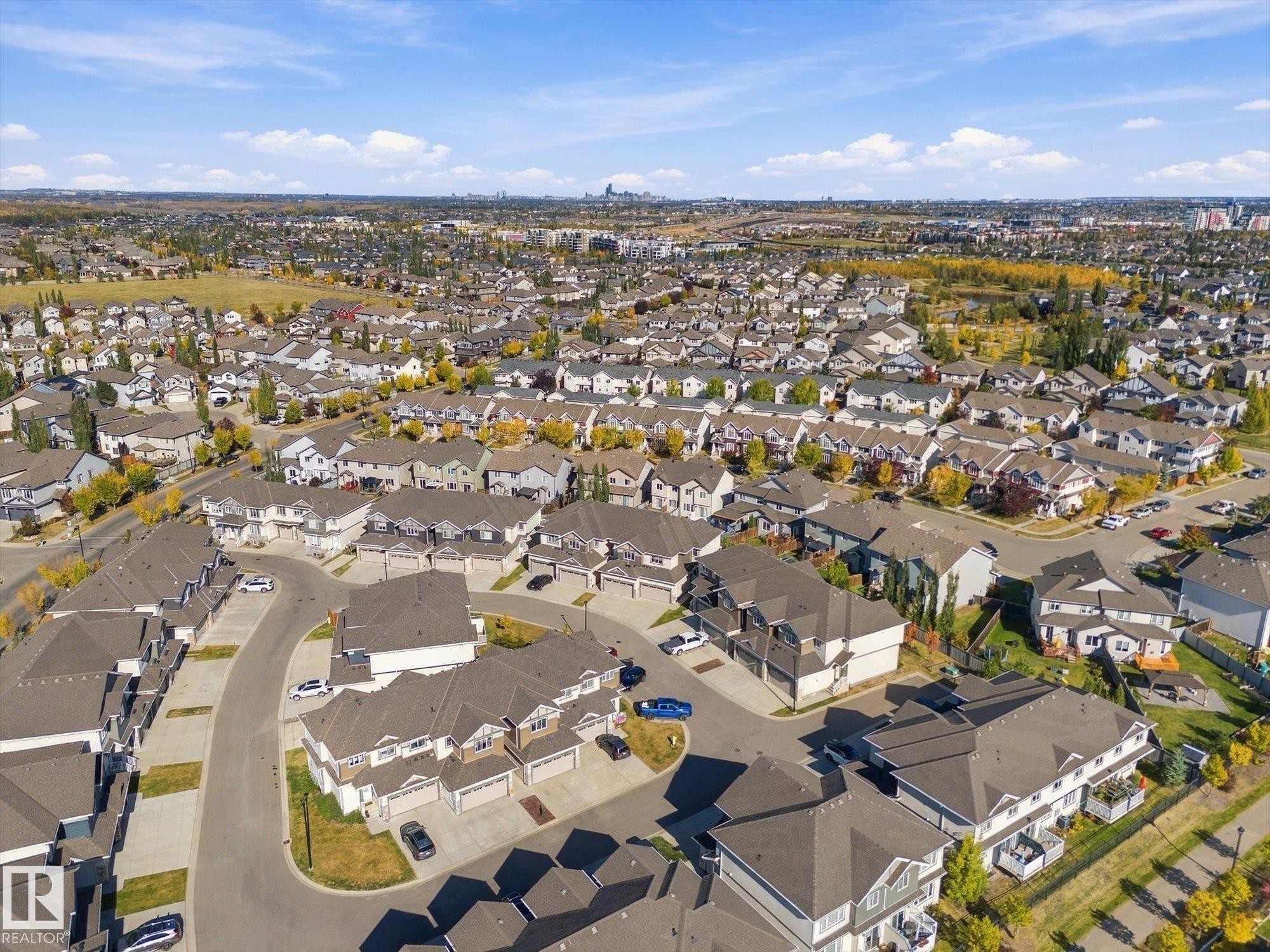 Expansive residential neighborhood featuring numerous detached and attached homes - #15 4835 Wright Dr Sw, Edmonton, AB