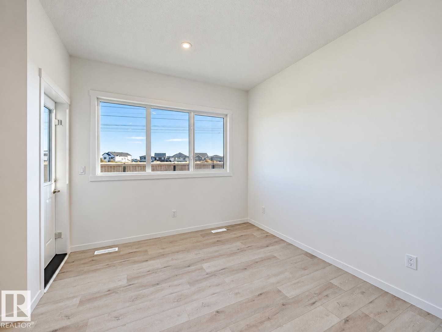 19552 30 Avenue Nw, Edmonton, AB