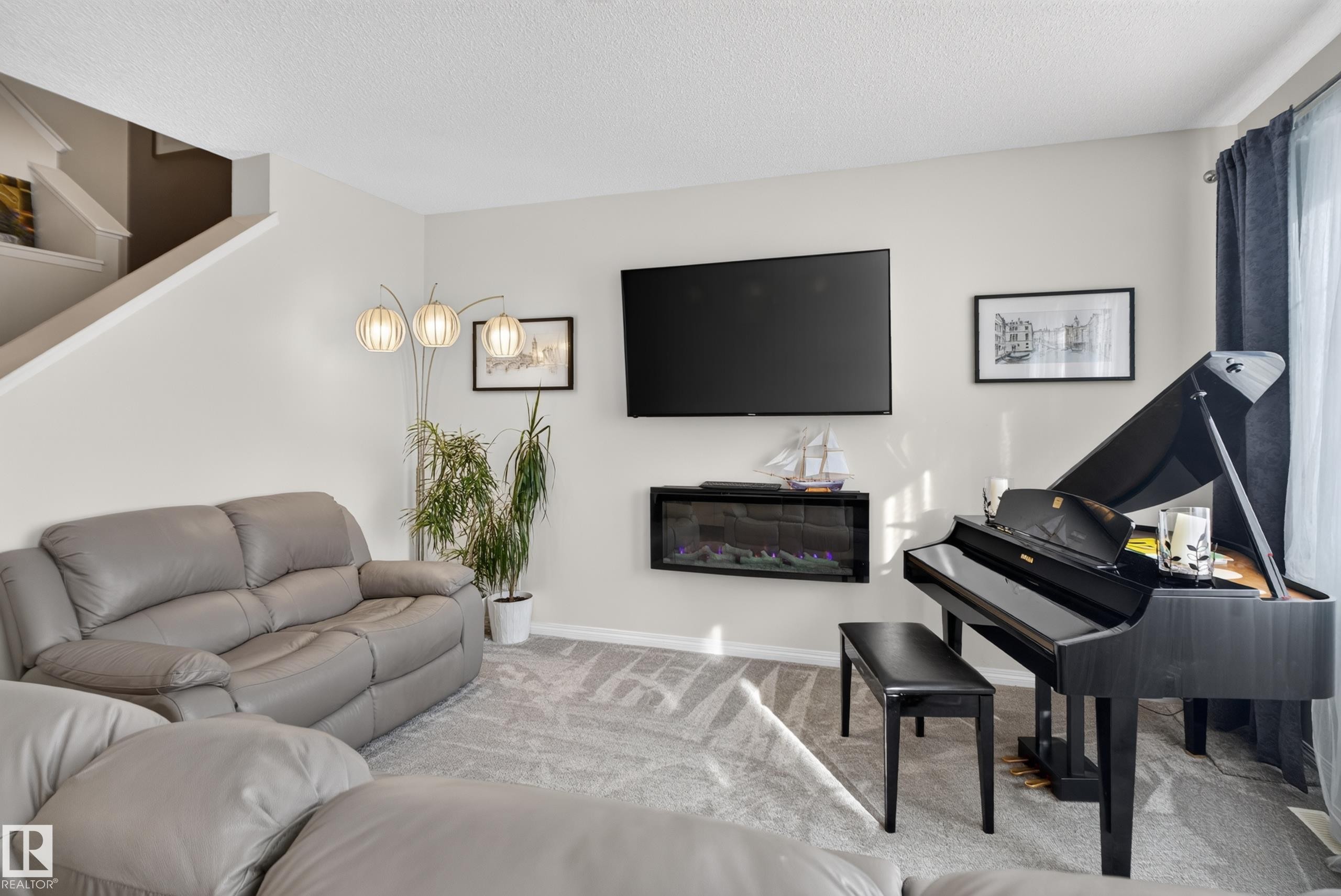 2835 Duke Crescent Sw, Edmonton, AB