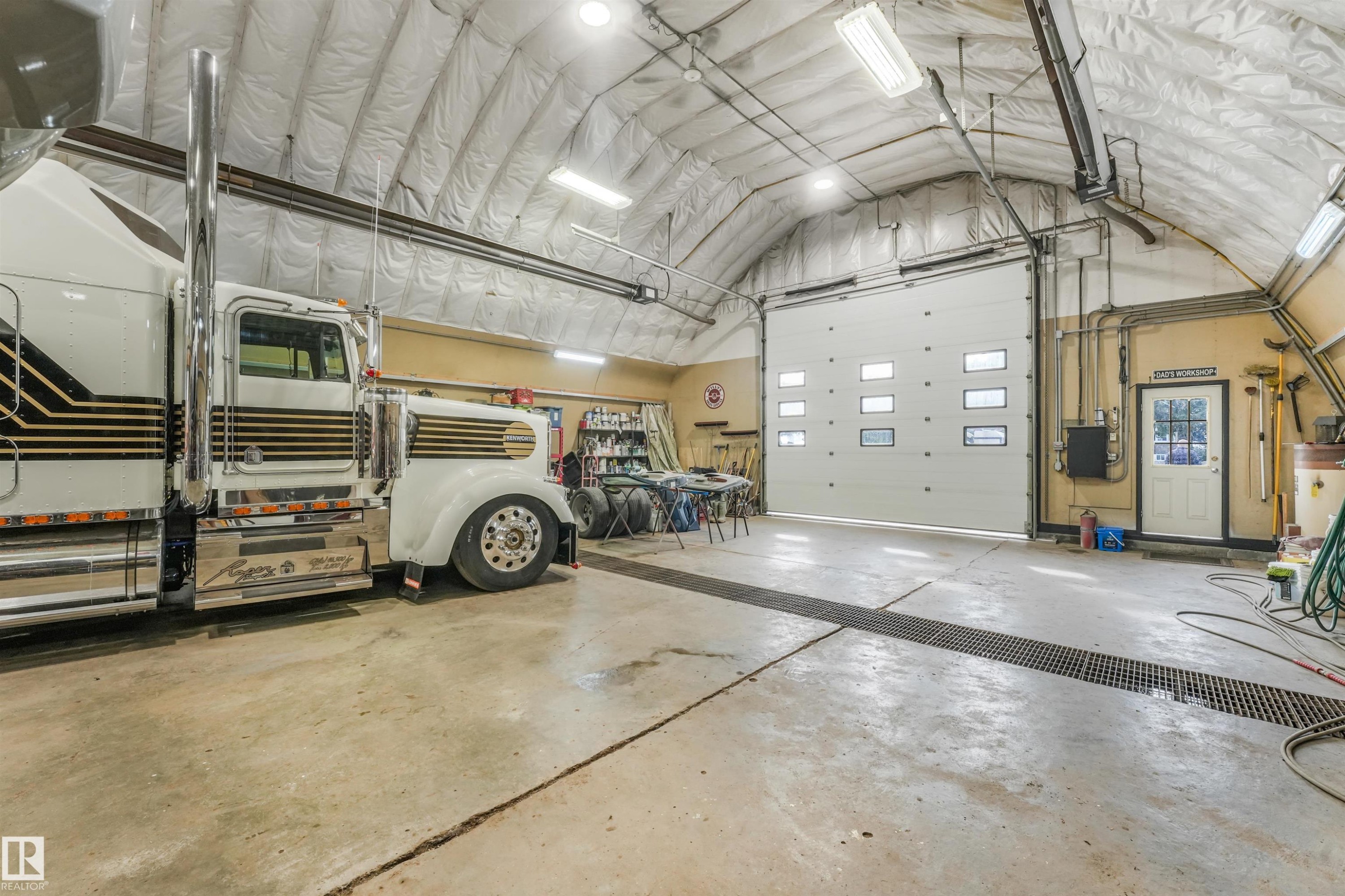 572004 Highway 857, Rural Two Hills County, AB