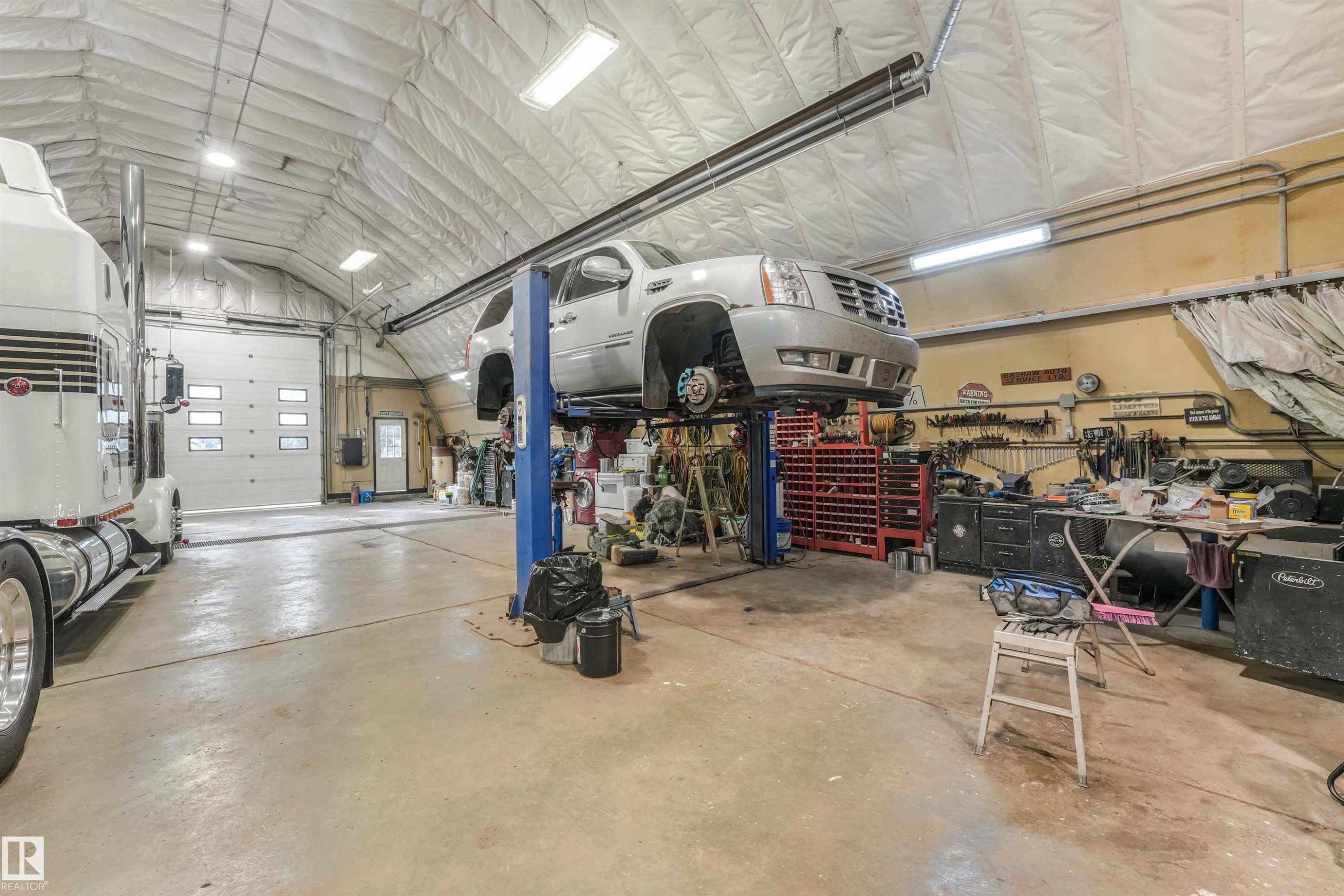 572004 Highway 857, Rural Two Hills County, AB
