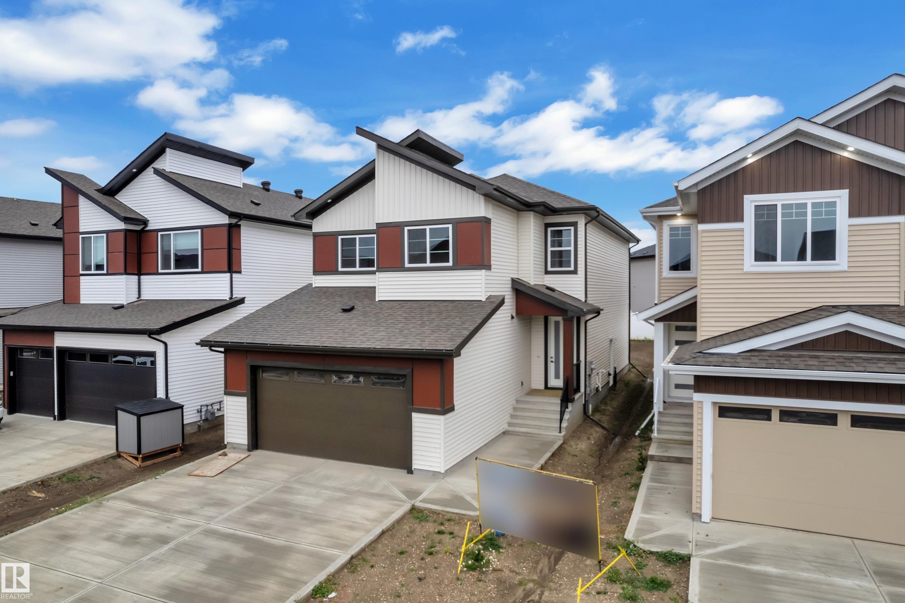 741 Astoria Way, Devon, AB