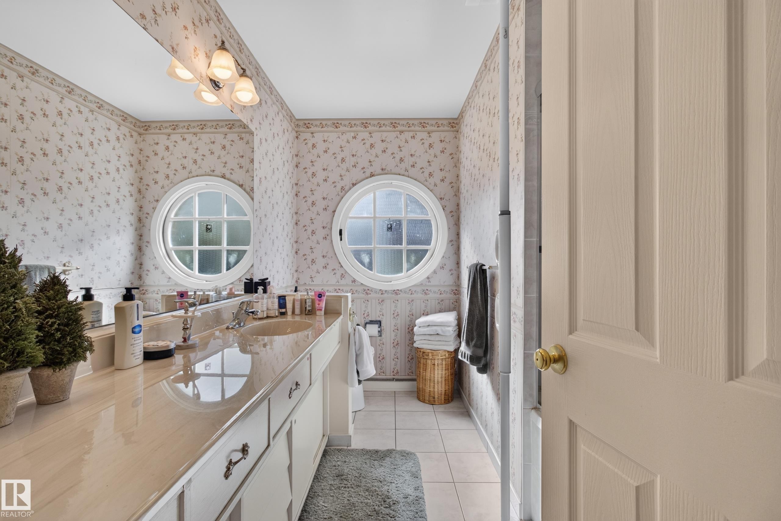 12304 Grand View Drive Nw, Edmonton, AB