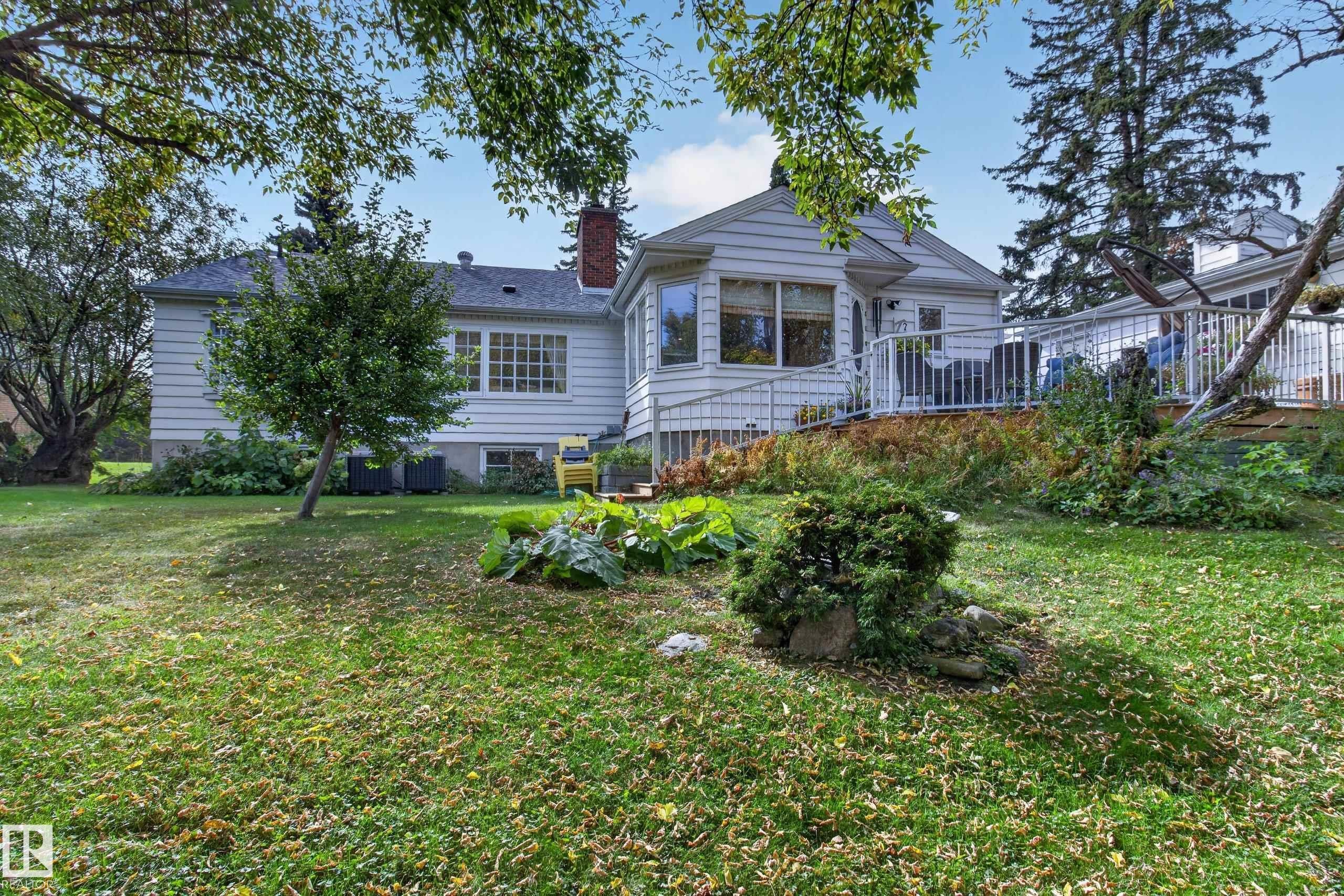 12304 Grand View Drive Nw, Edmonton, AB