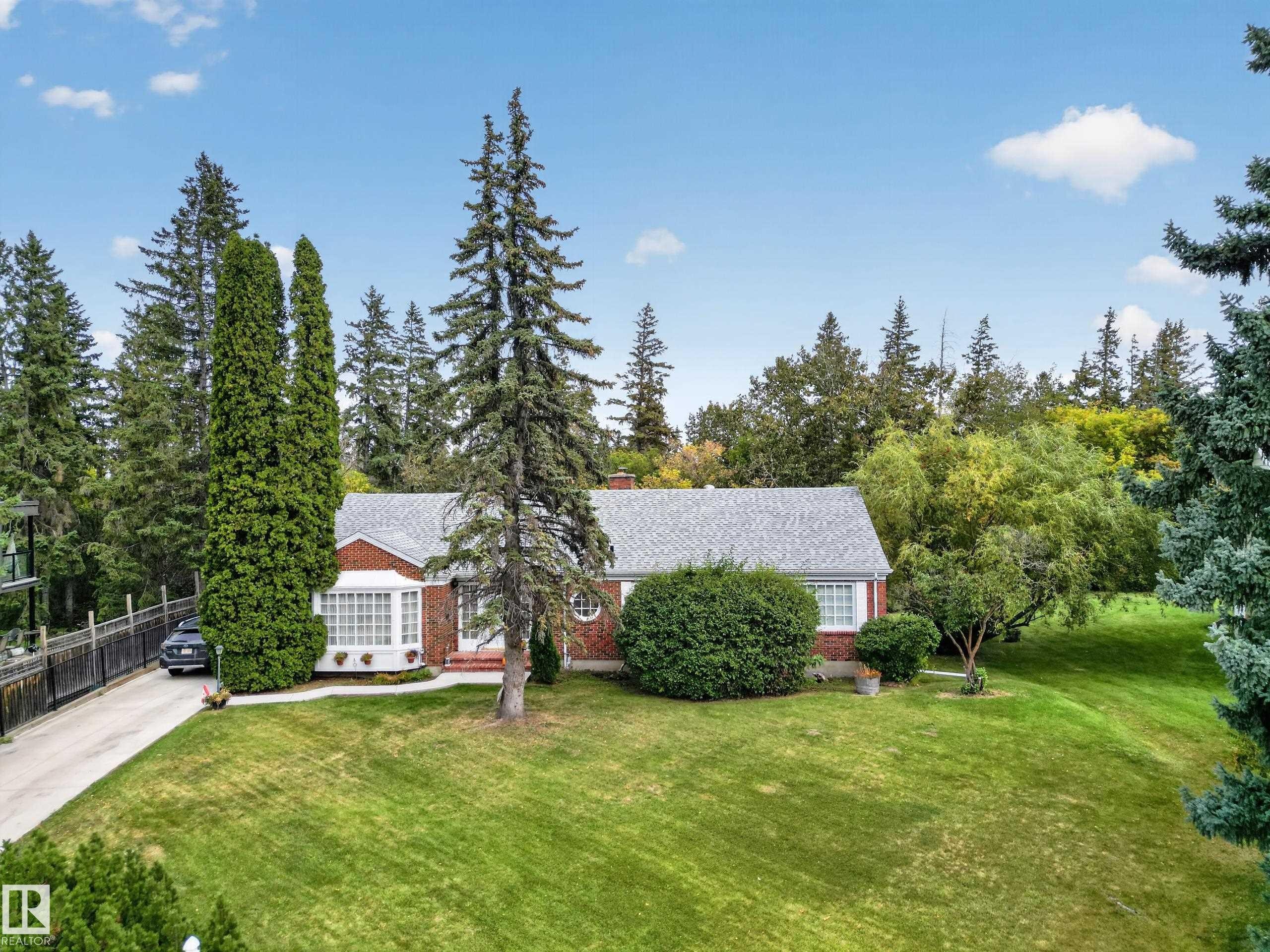 12304 Grand View Drive Nw, Edmonton, AB