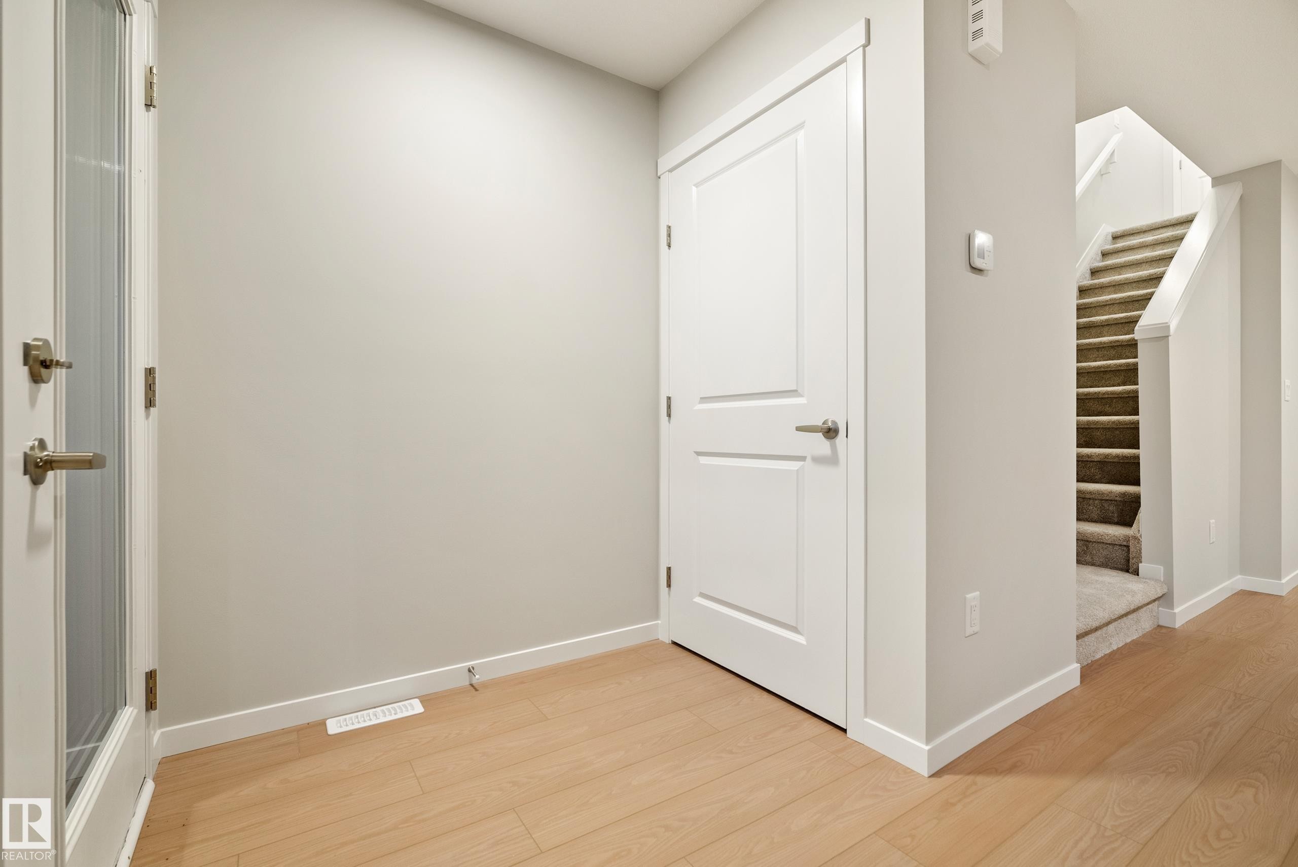 17216 4 Street Nw, Edmonton, AB