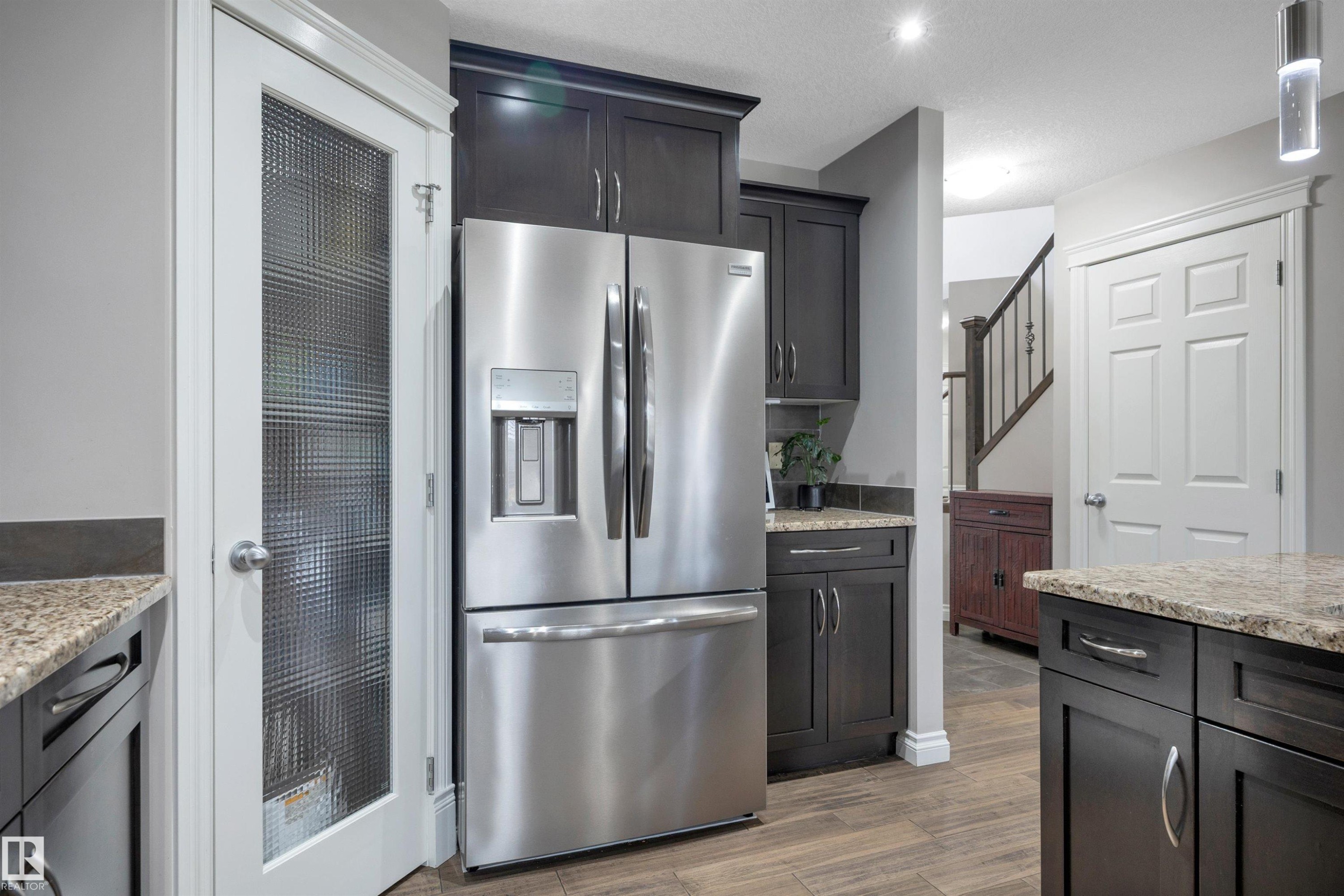 310 Ash Close, Leduc, AB
