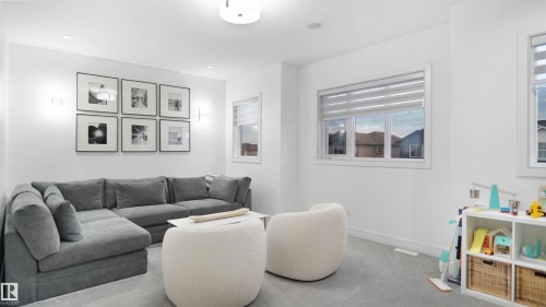 7520 174 Avenue Nw, Edmonton, AB 