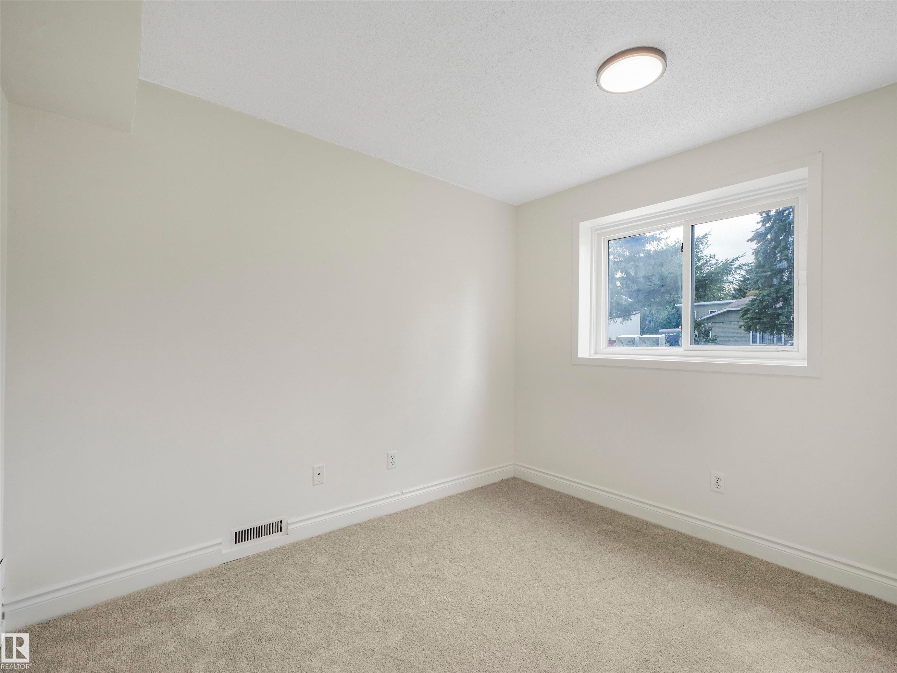 544 Lee Ridge Road Nw, Edmonton, AB